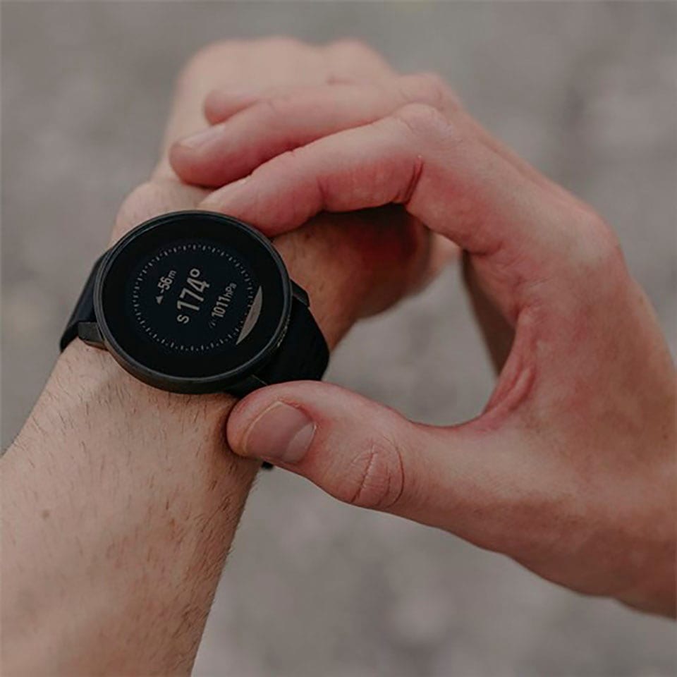 Suunto Smartwatch »9 Peak Pro«, (3,04 cm / 1,2 Zoll)
