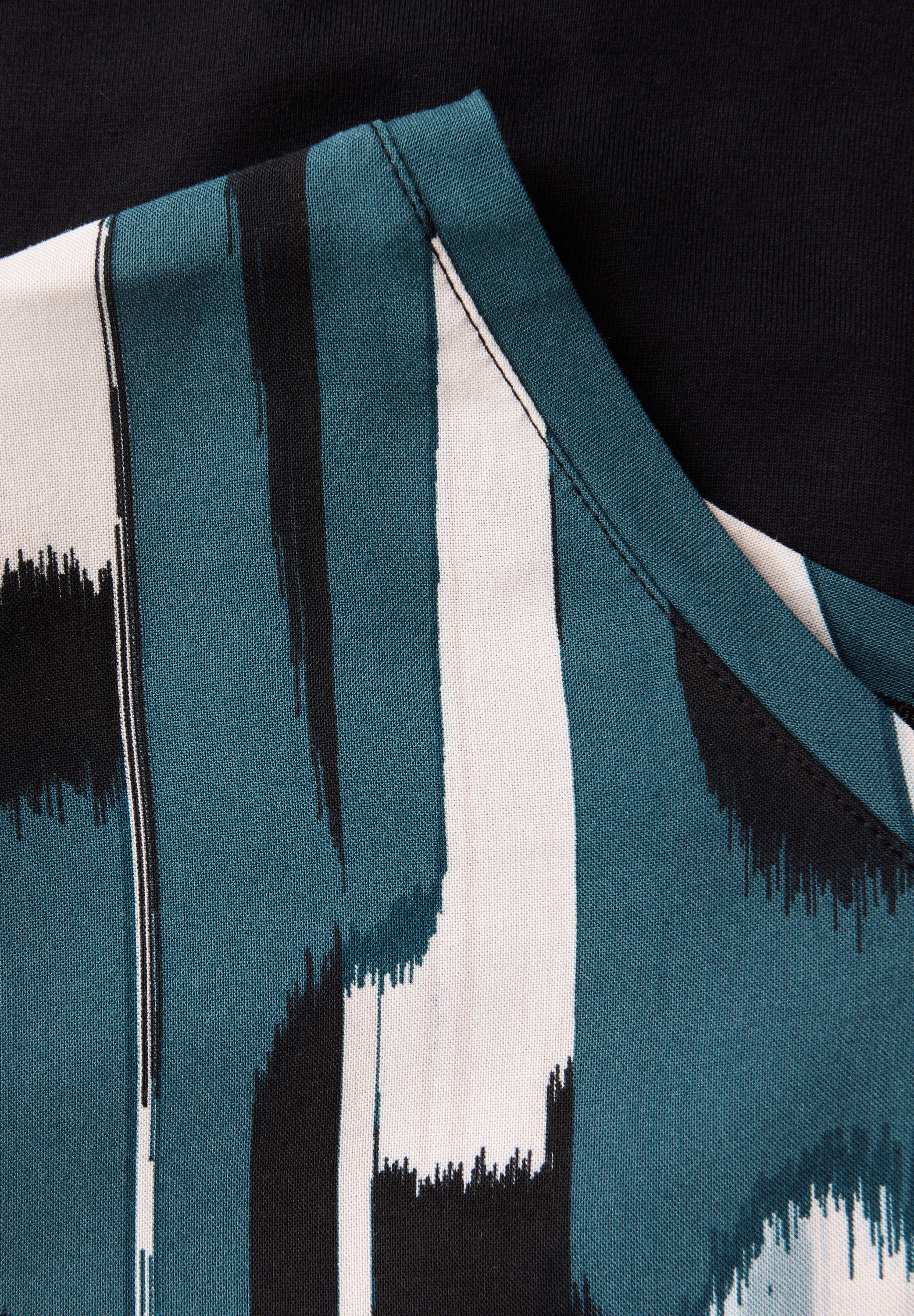 STREET ONE T-Shirt, aus elastischem Materialmix