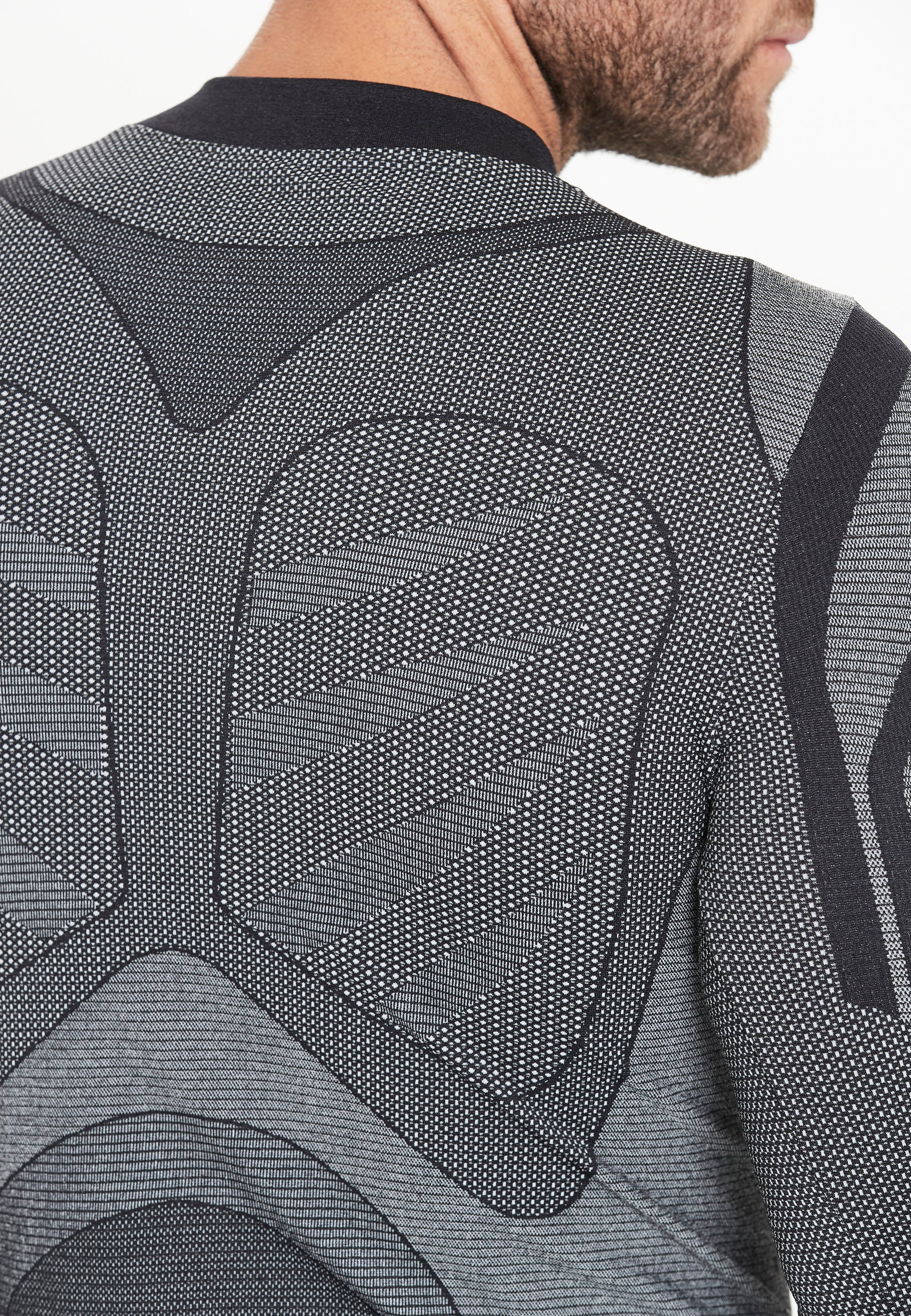 ENDURANCE Funktionsshirt »Adam«, (1 tlg.), mit ergonomischer Passform