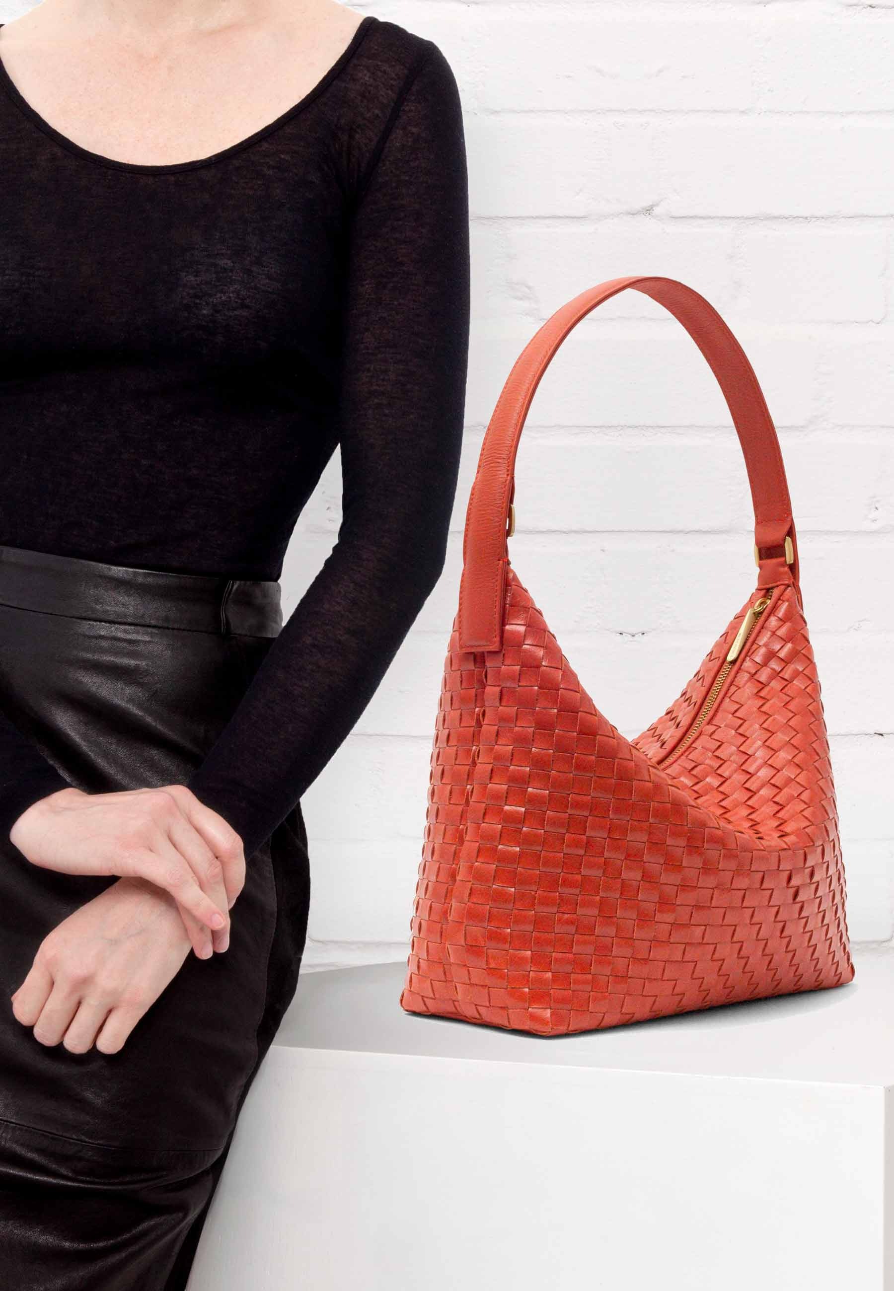 GRETCHEN Schultertasche »Chess Hobo Two«, aus geflochtenem Leder
