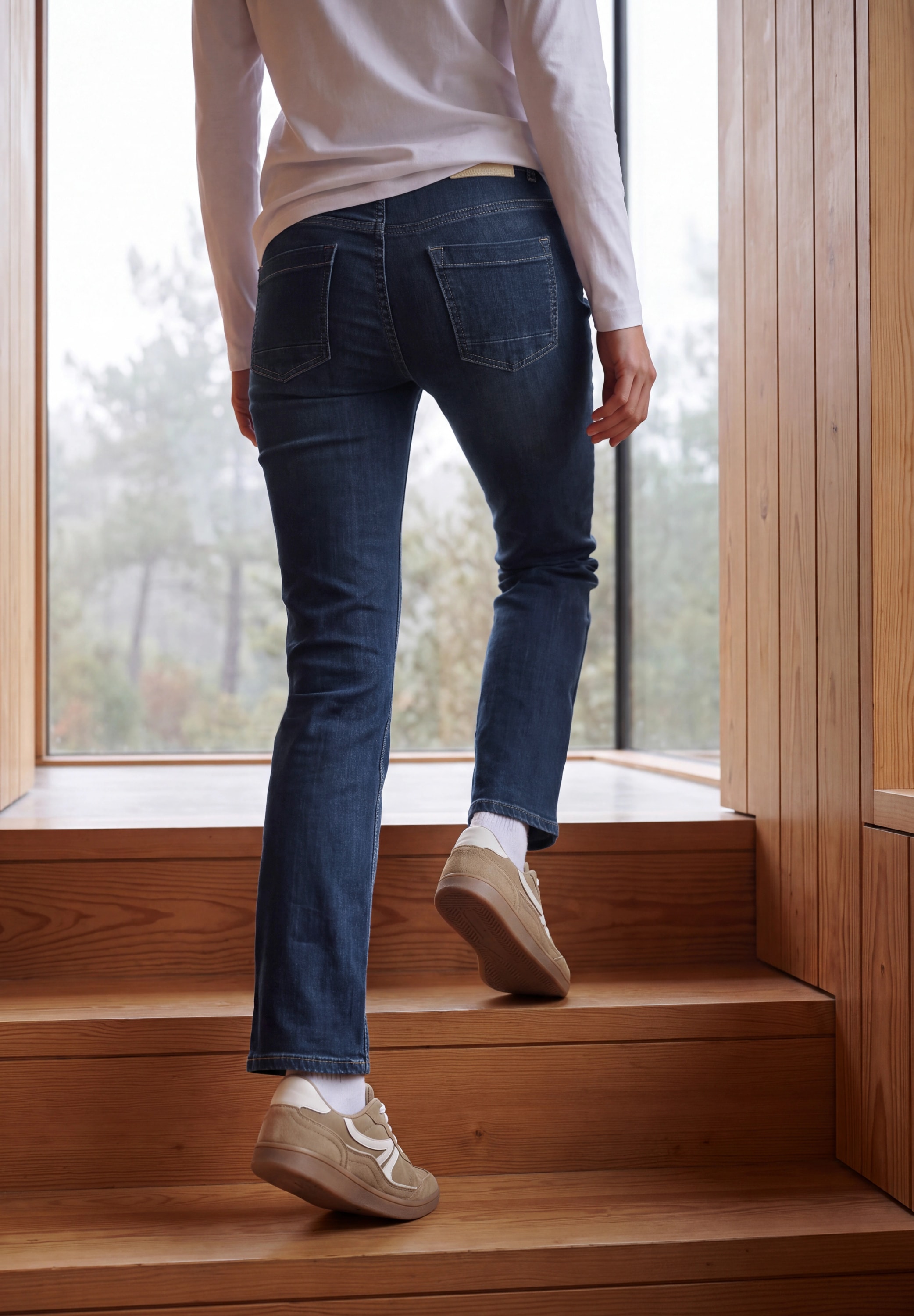Cecil Bootcut-Jeans »Style Toronto« im Slim Fit und mit Stretch