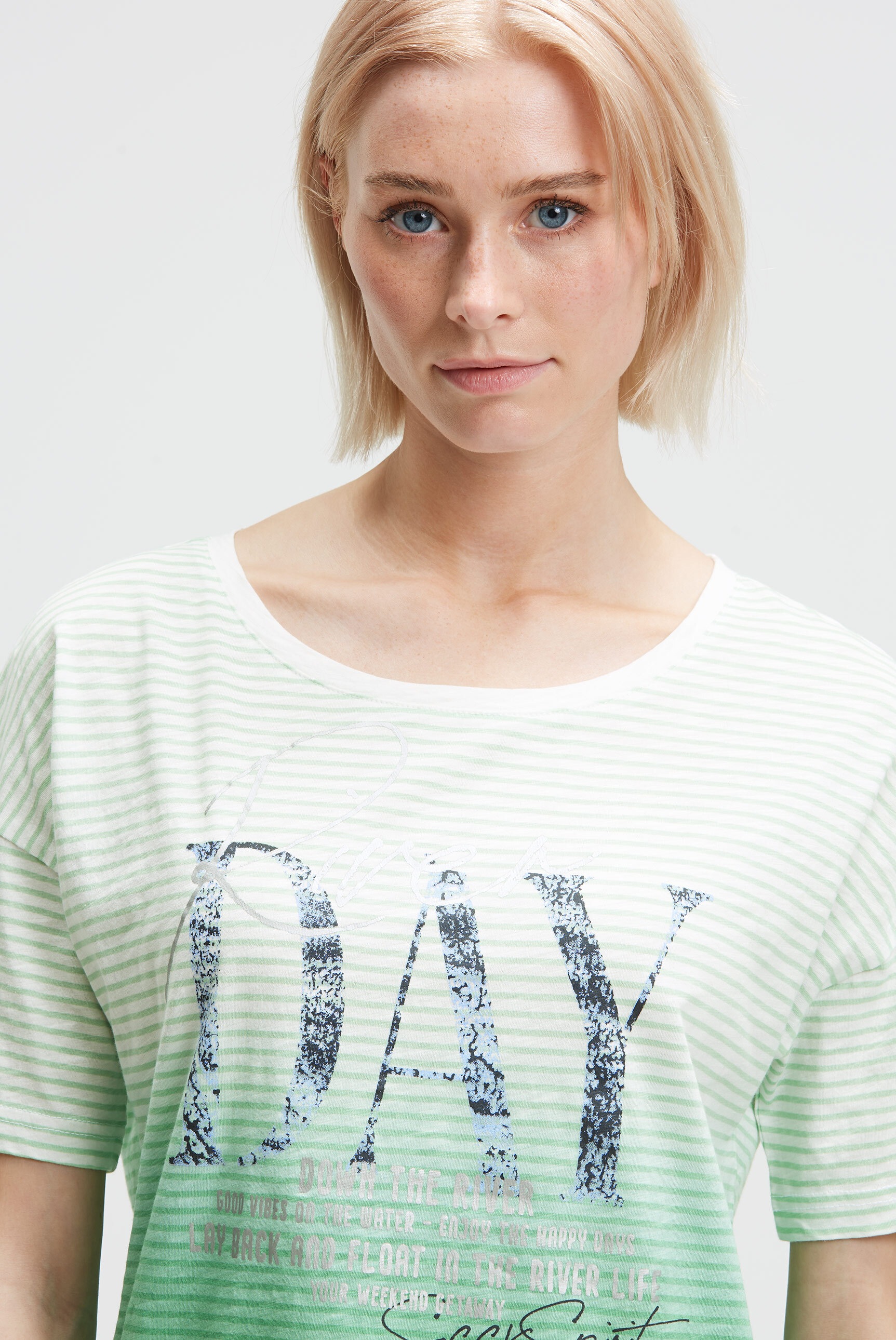 SOCCX Rundhalsshirt mit Farbverlauf