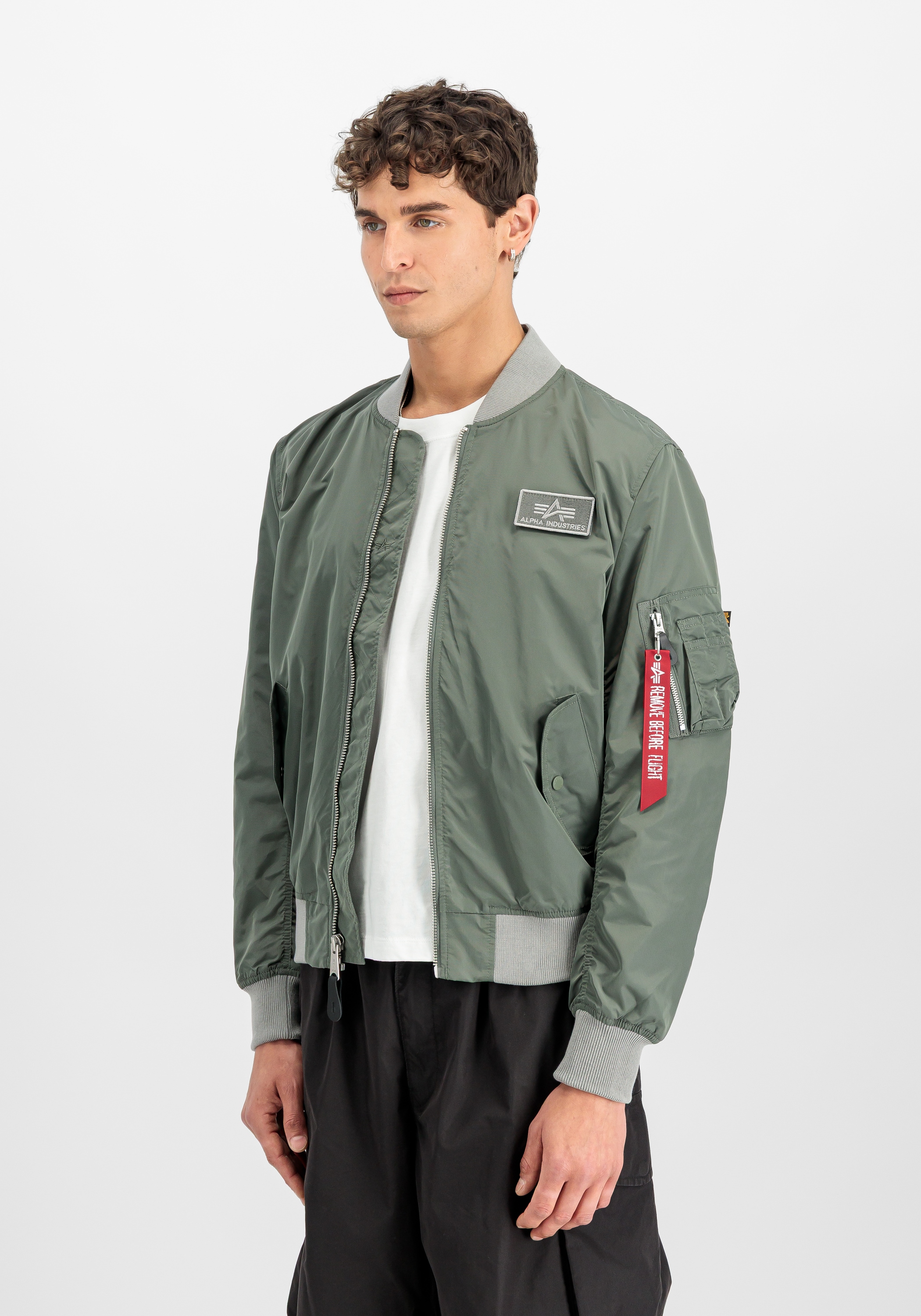 Alpha Industries Bomberjacke "MA-1 TTC Light" günstig online kaufen