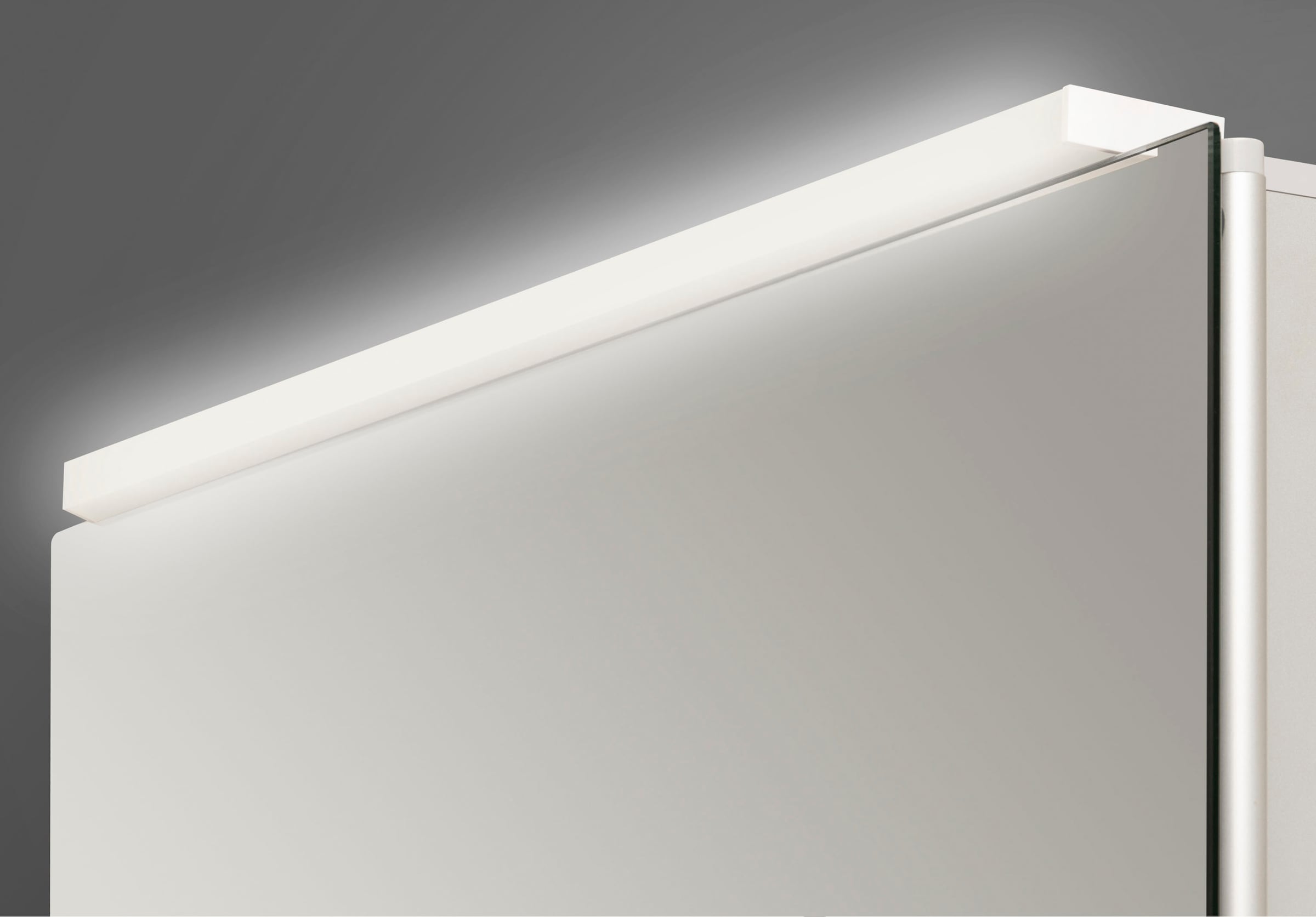 Talos Spiegelschrank »Silver Magic«, mit LED-Beleuchtung, verschiedene Größen