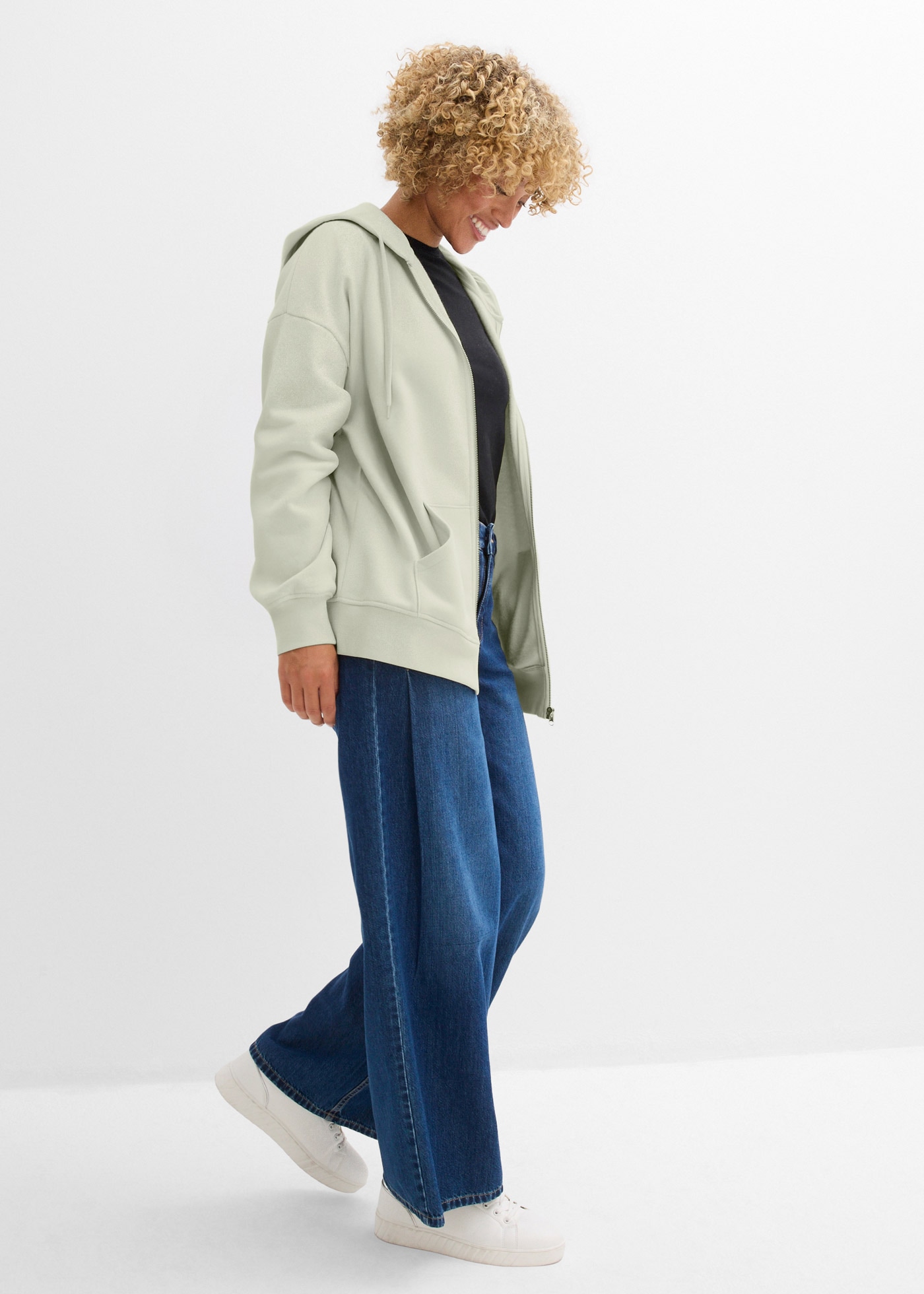 bonprix Kapuzensweatjacke »Kapuzen-Sweatjacke« mit Eingrifftaschen