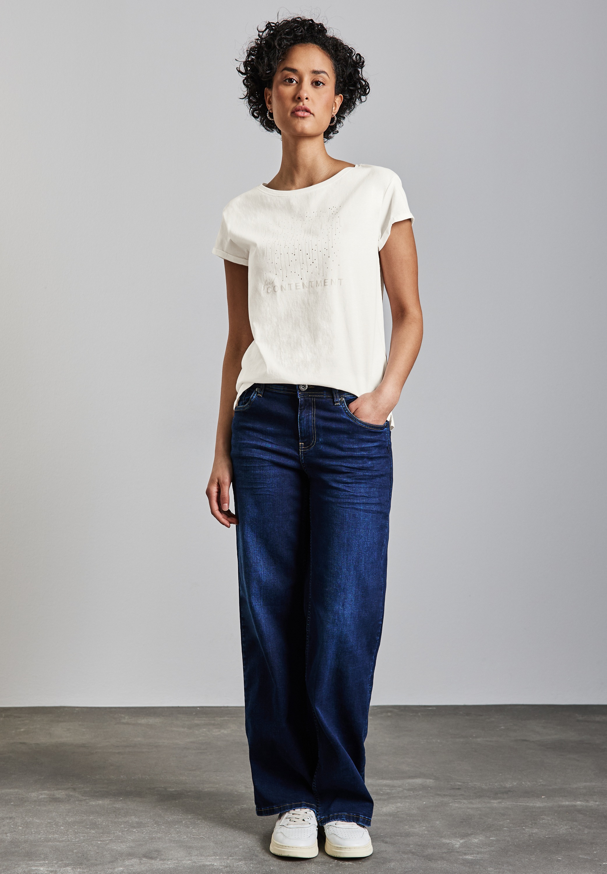STREET ONE Print-Shirt, mit Seitlichen Einschlitzen am Saum