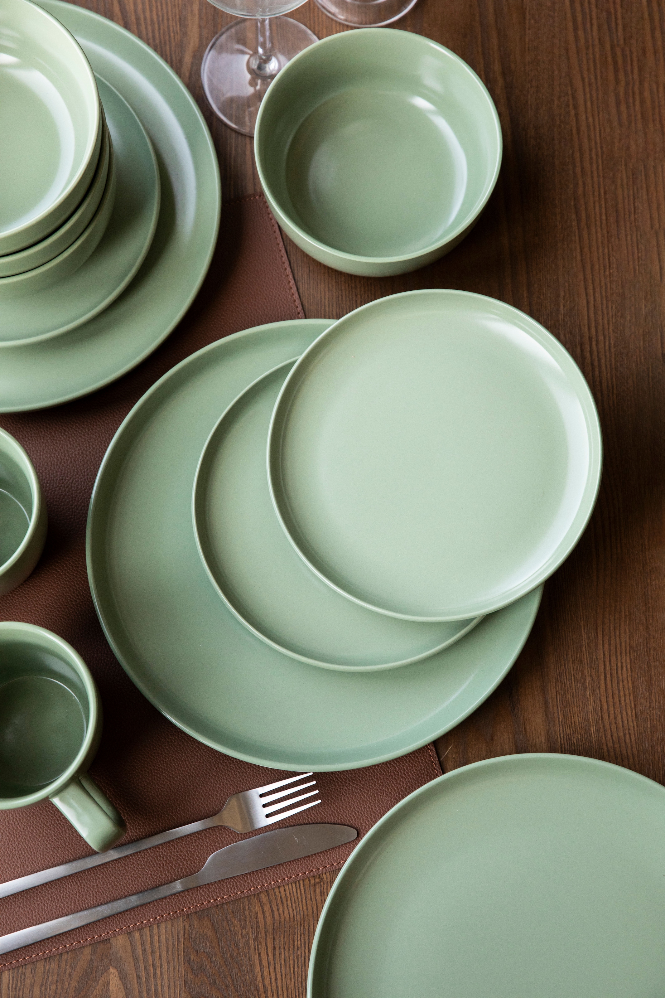 OTTO home Geschirr-Set »Tommik, außen matt, innen glänzend« spülmaschinenfest und mikrowellengeeignet