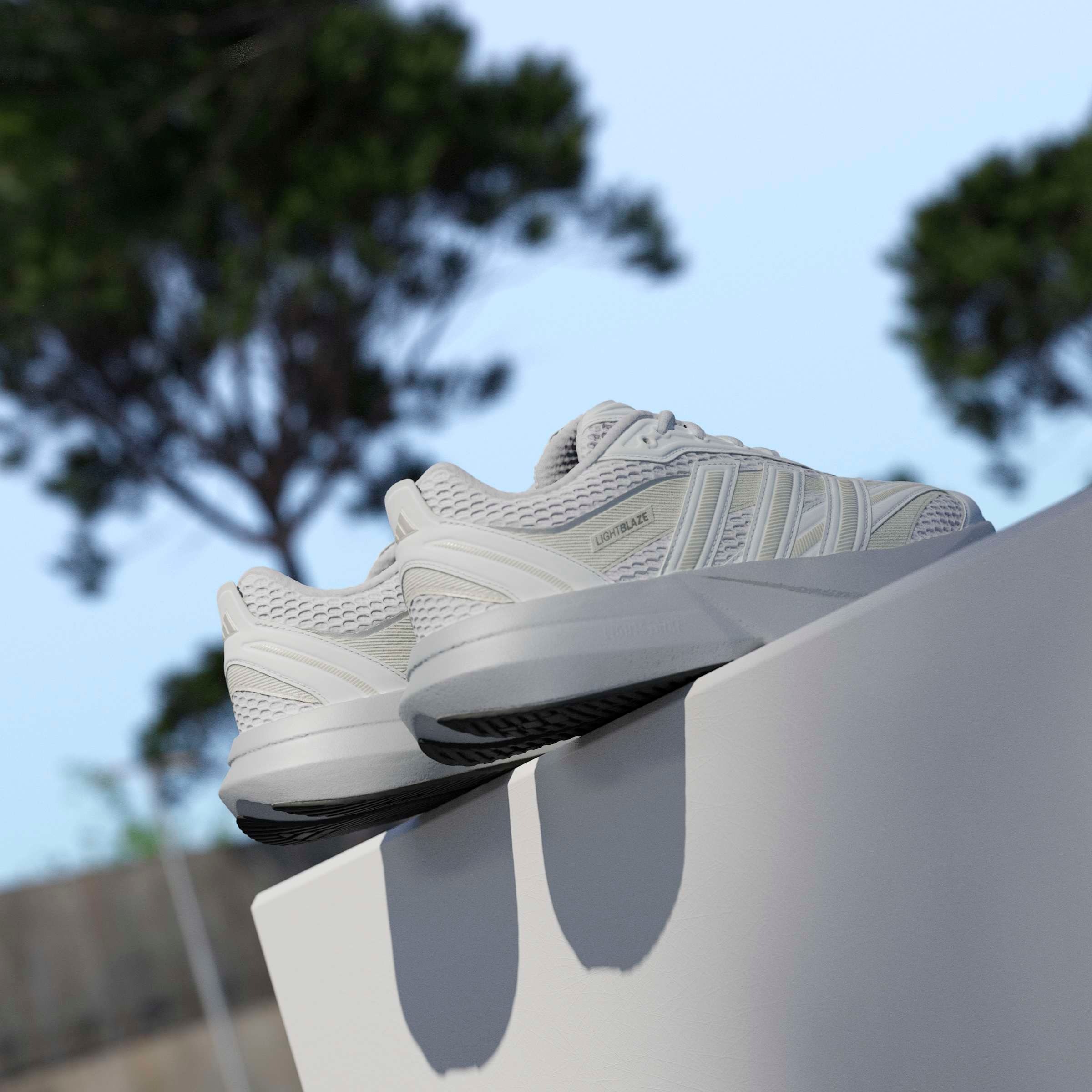 adidas Sportswear Sneaker »LIGHTBLAZE GLOW E«