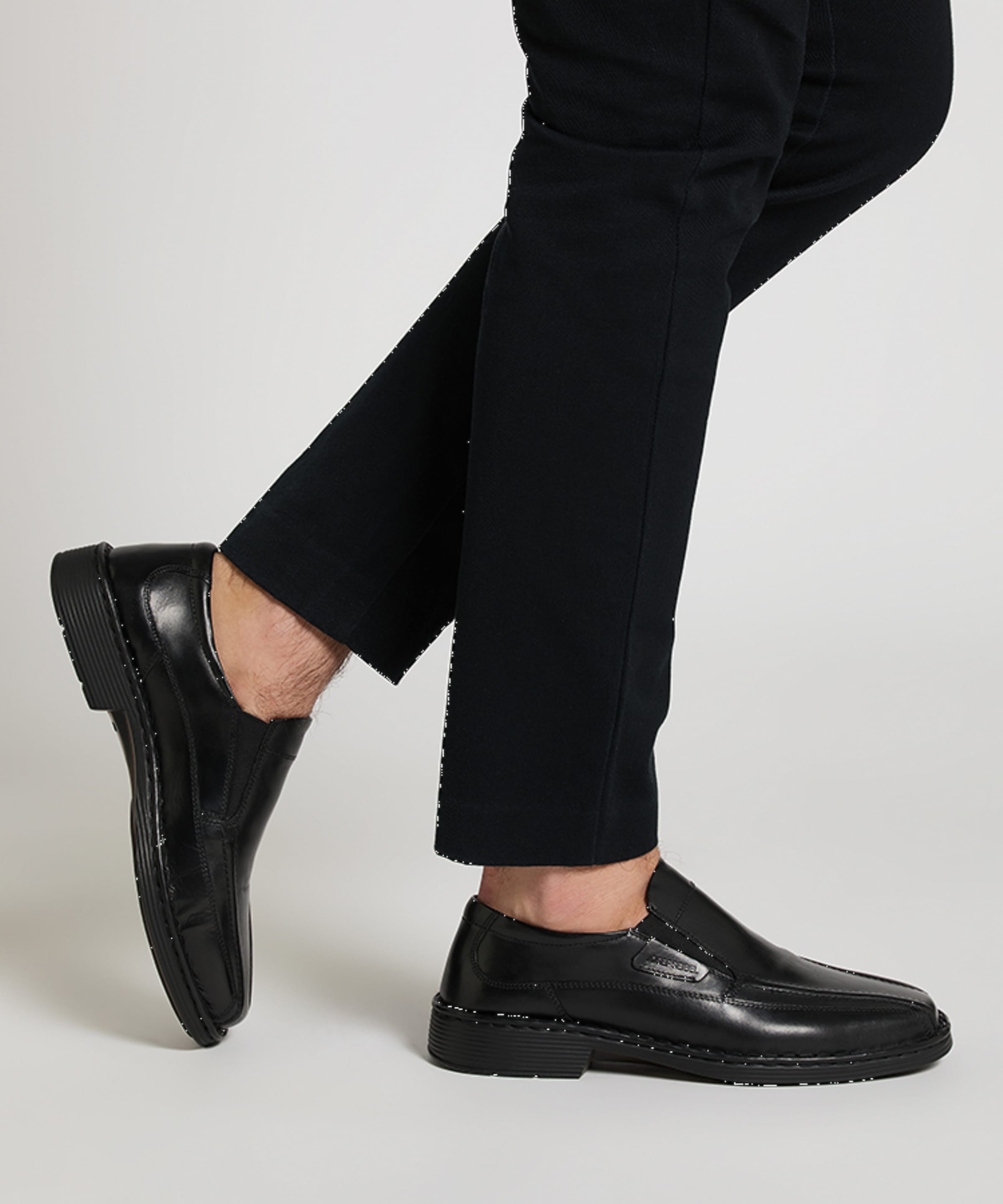 Josef Seibel Slipper »Bradfjord 07, schwarz«