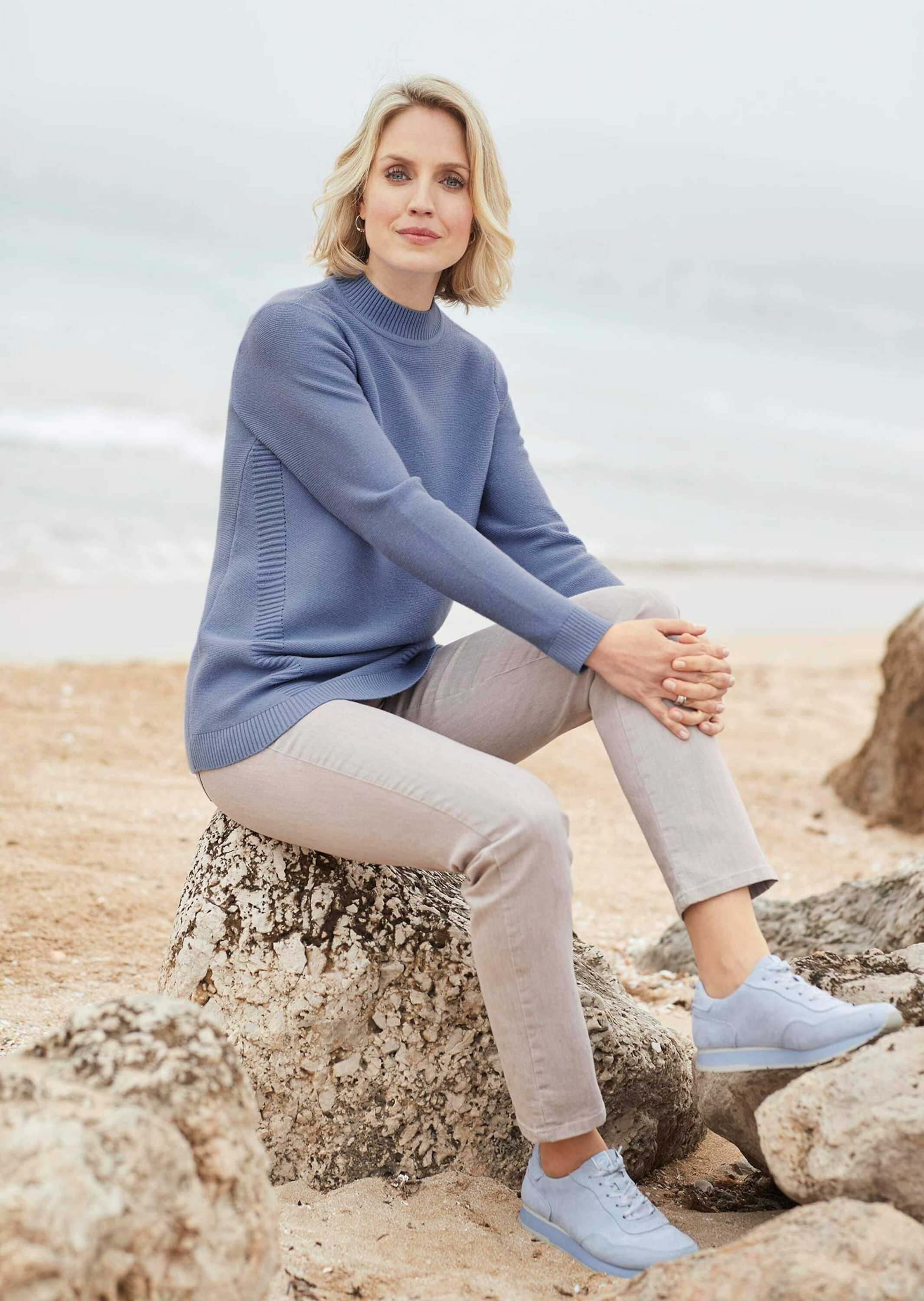 GOLDNER Strickpullover »Kurzgröße Sportiver Strickpullover mit figurschmeichelnden Details«