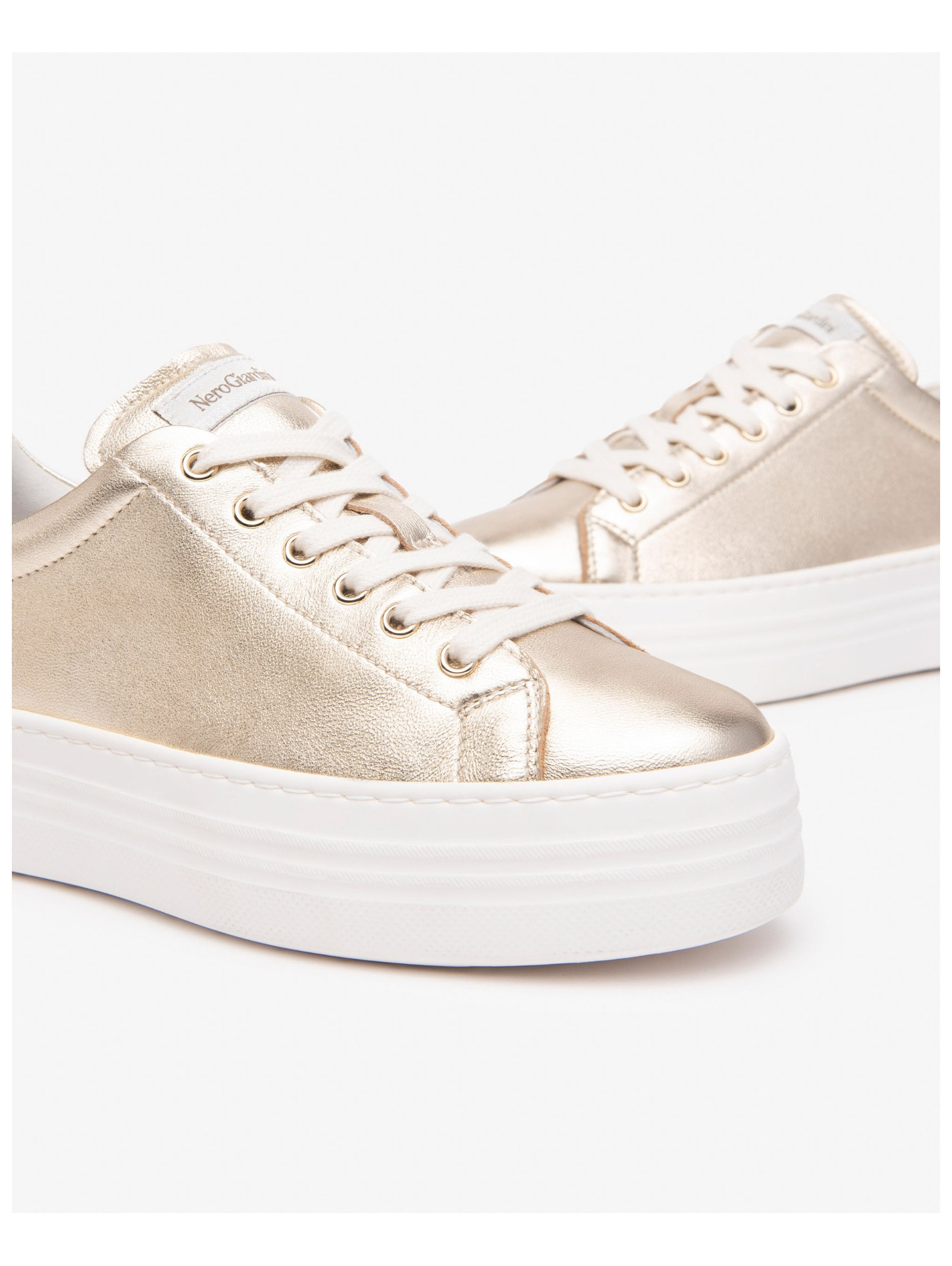 Nero Giardini Plateausneaker »Nero Giardini Sneaker Lederimitat«