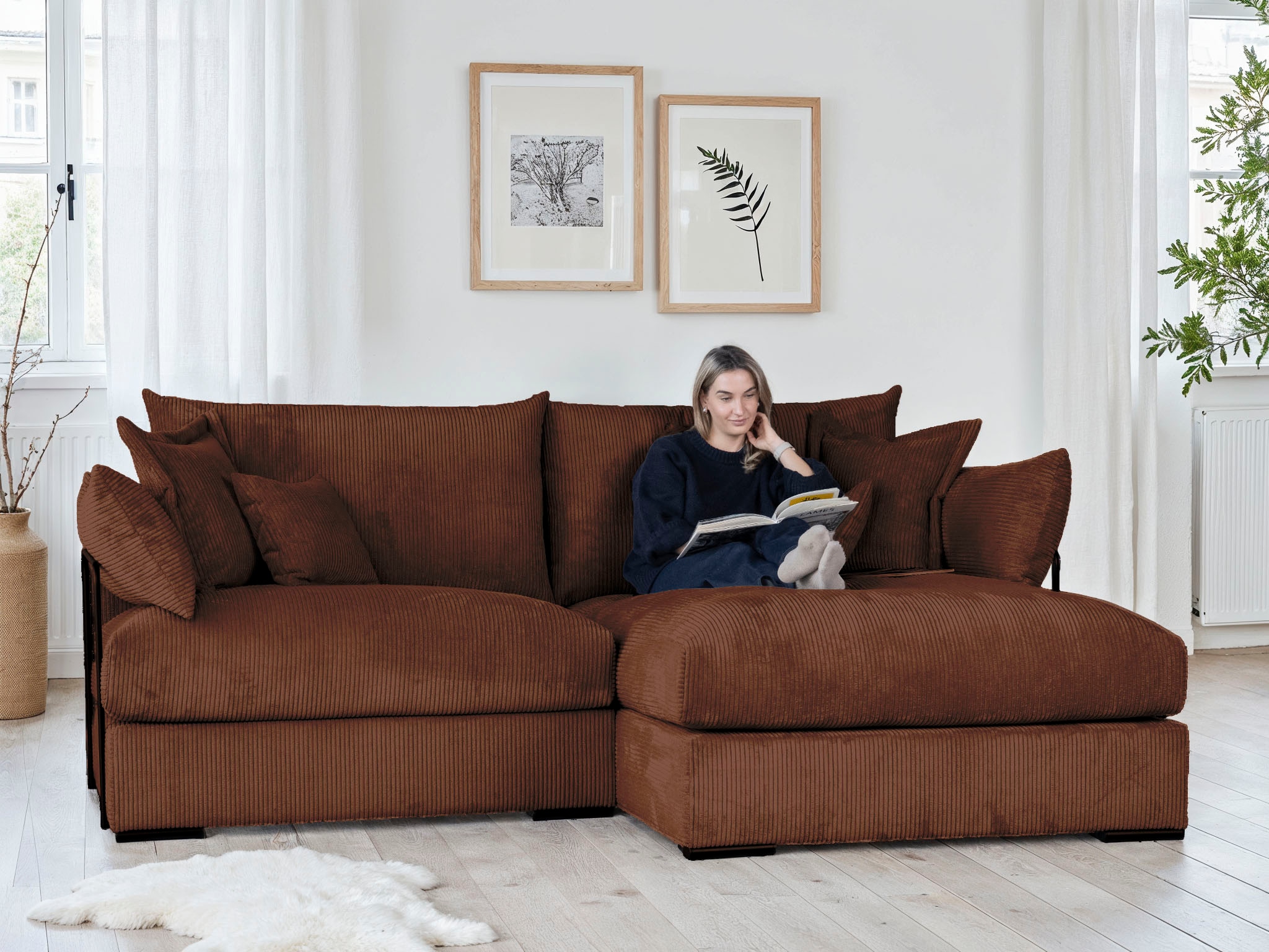 Home affaire "Casa XXL L-Form, B: 247 cm" 4 Zierkissen, Mega-Sofa, in Cord oder Chenille-Struktur, Federkern