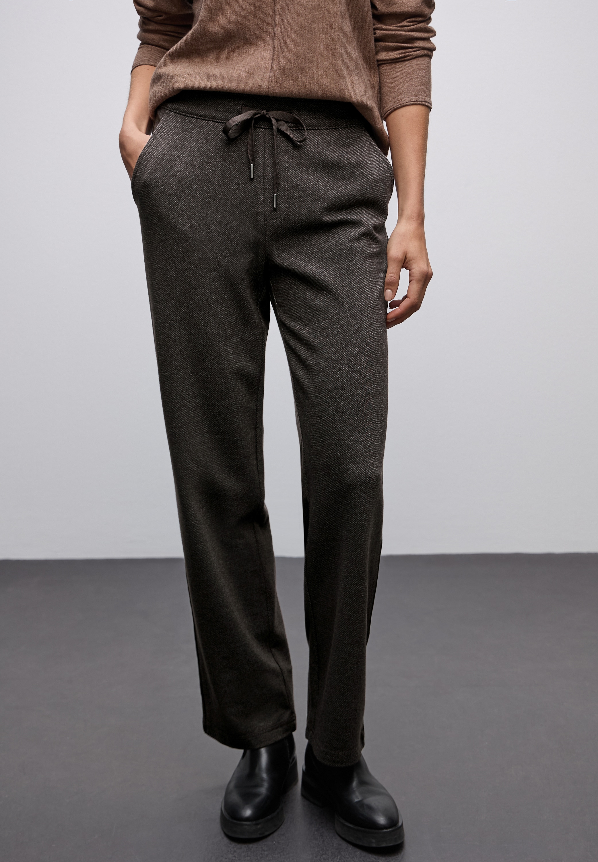 STREET ONE Jogger Pants  High Waist