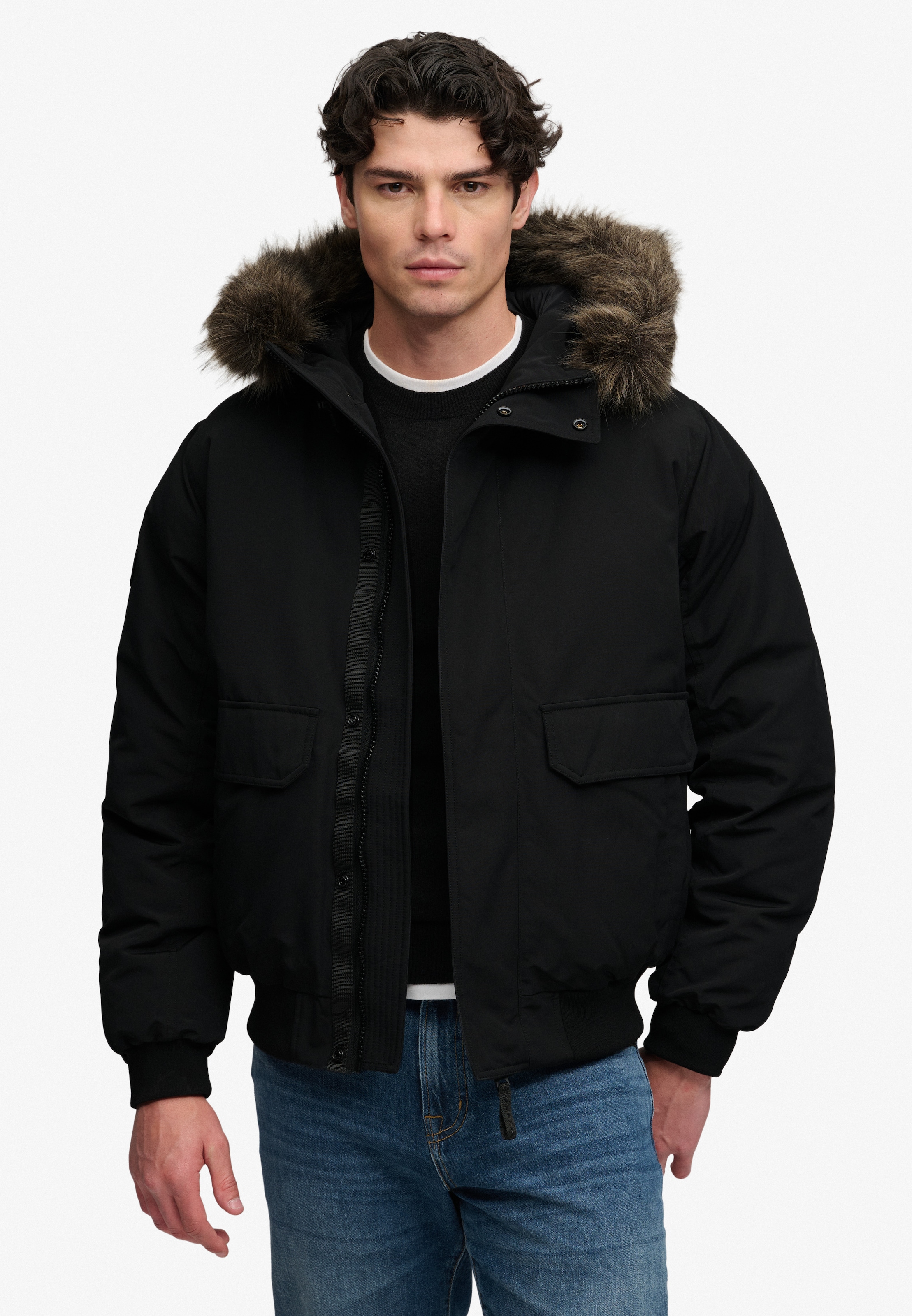 Superdry Bomberjacke »FAUX FUR EVEREST BOMBER JACKET« mit Kapuze Kunstfaser, relaxed fit