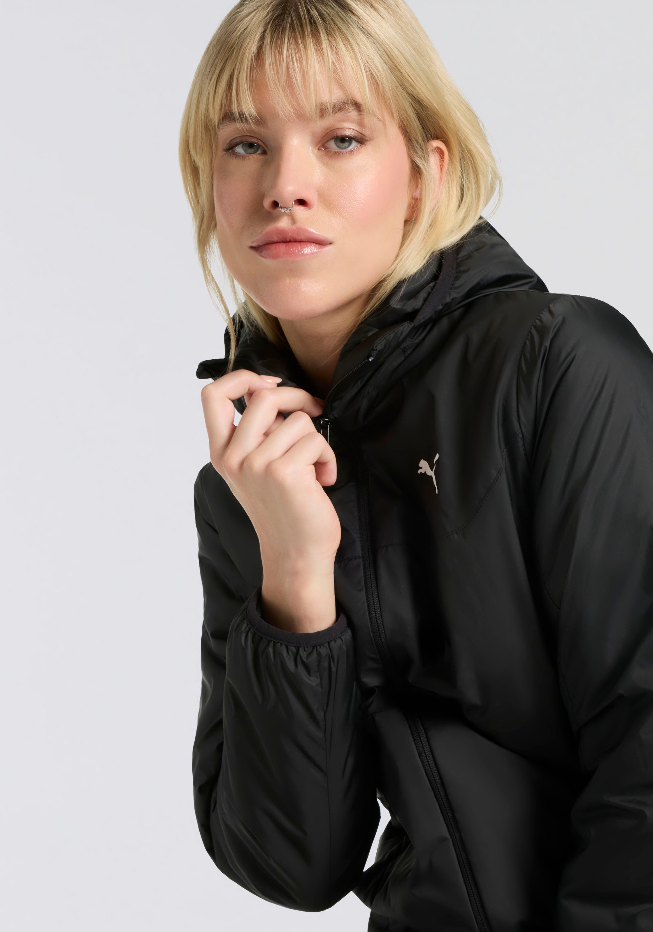 PUMA Winterjacke »ESS LIGHT PADDED JACKET«, mit Kapuze