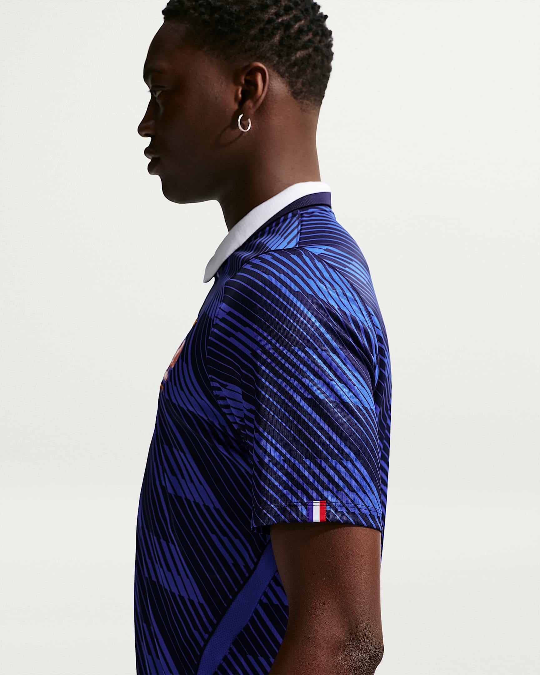 Nike Fußballtrikot »Frankreich 2026 Heim Replika-Fußballtrikot (Herren)« mit Dri-FIT-Technologie, atmungsaktiv, leichtes Material