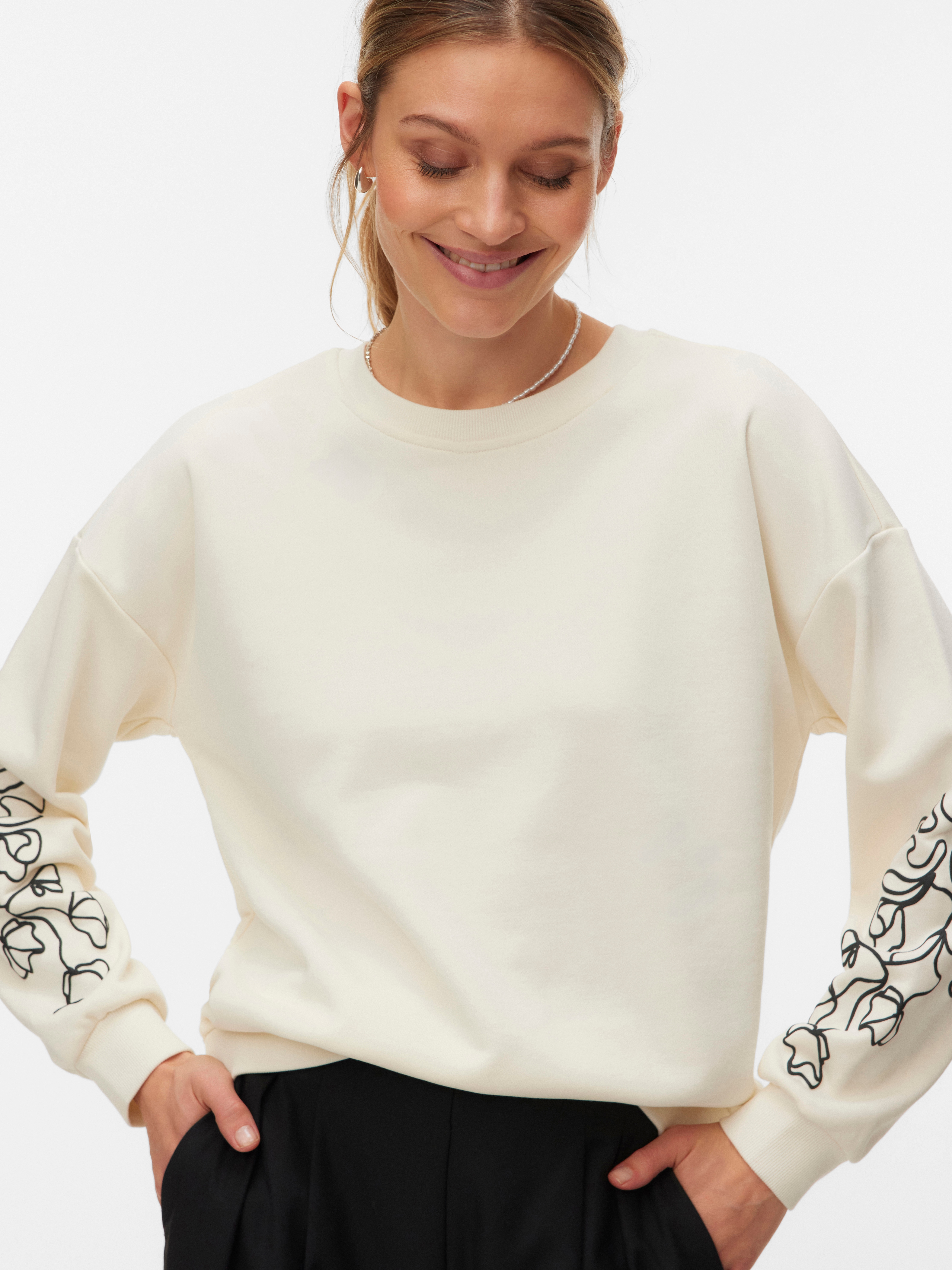 Vero Moda Sweatshirt "VMLADA L/S O-NECK SWEATSHIRT JRS BTQ", Baumwollmischung, regular fit