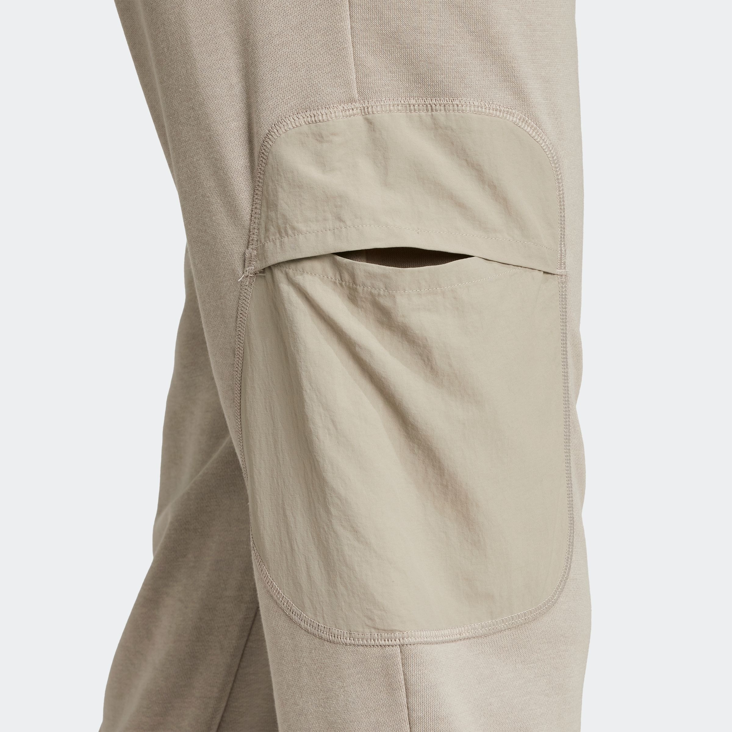 adidas Sportswear Sporthose »W CE G KN CARG«, (1 tlg.)