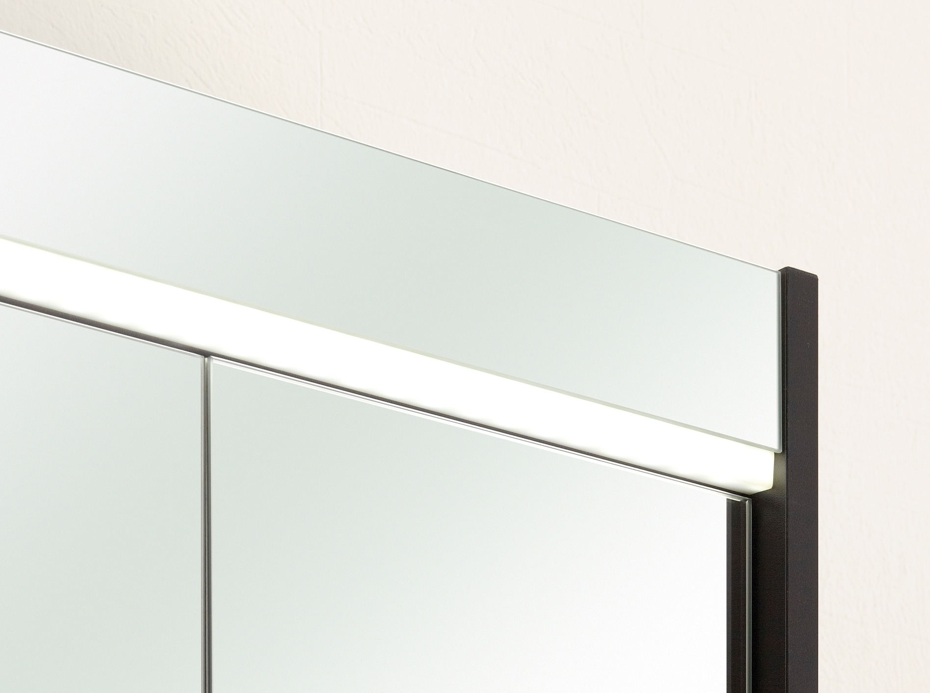 Saphir Badmöbel-Set »Quickset 327 5-teilig, Waschbeckenunterschrank und LED-Spiegelschrank«, (Set, 5 St.), Anthrazit Hochglanz, inkl. Türdämpfer, ohne Waschbecken, mit 8 Türen