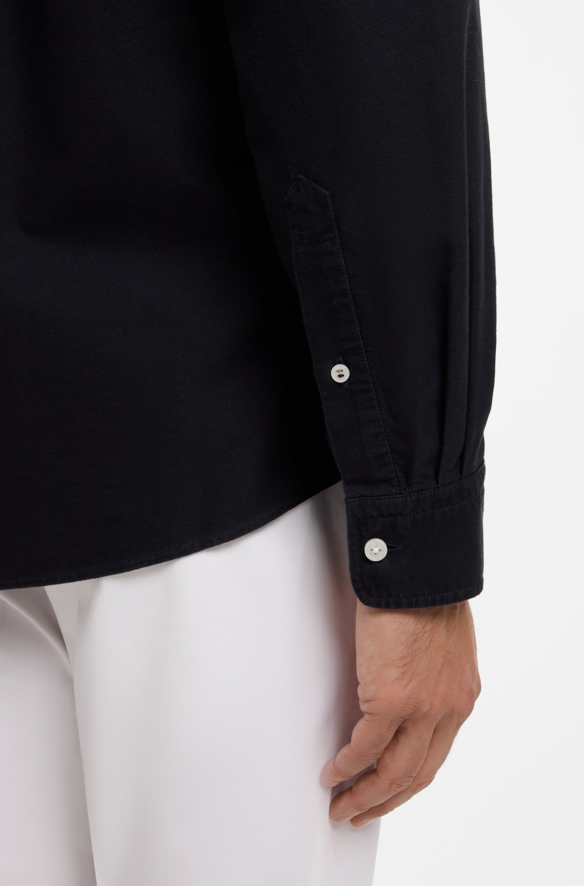 BOSS Langarmhemd Button-down-Kragen, Regular Fit, reine Baumwolle