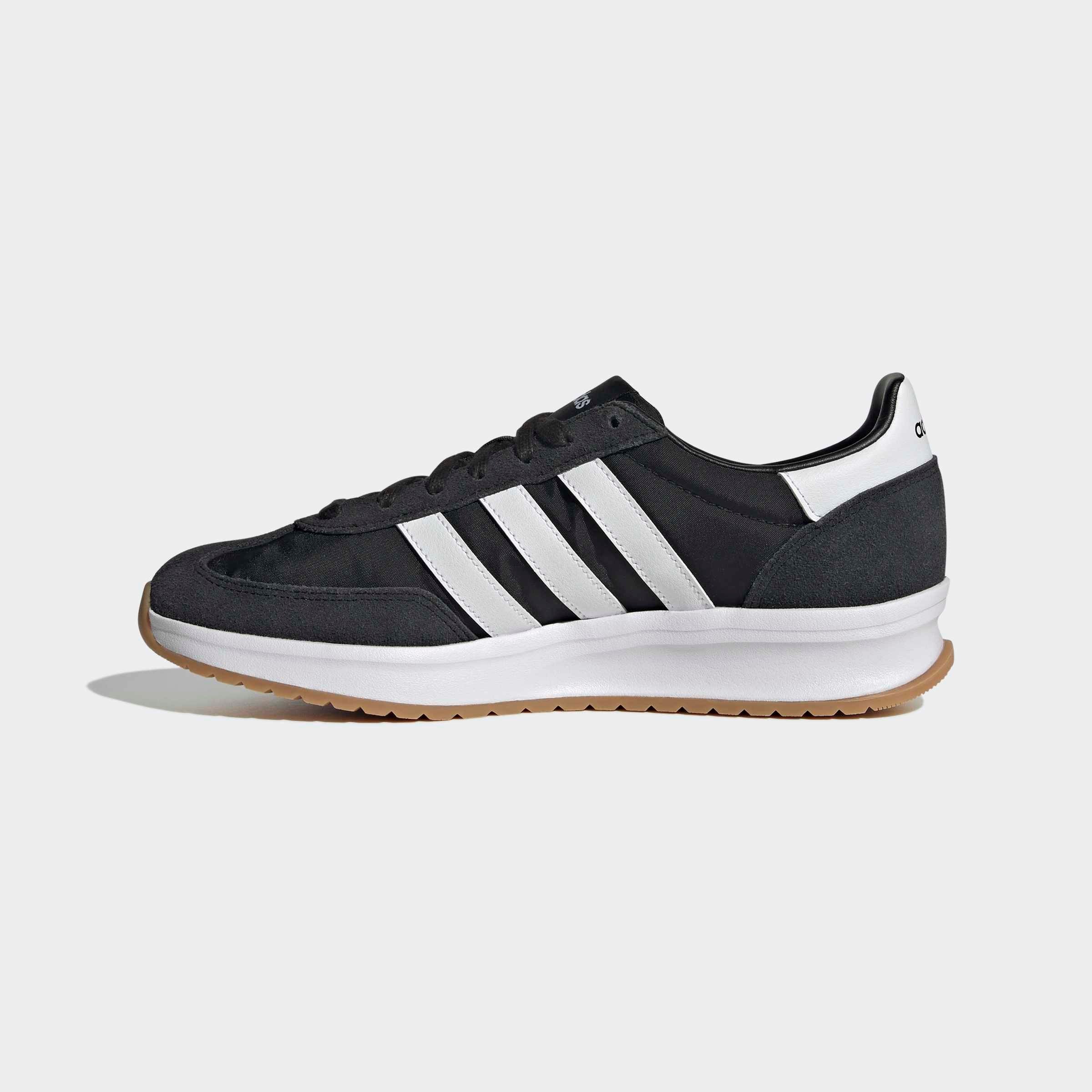 Thumbnail - adidas Sportswear "RUN 70S 2.0" inspiriert vom Design des adidas SL72