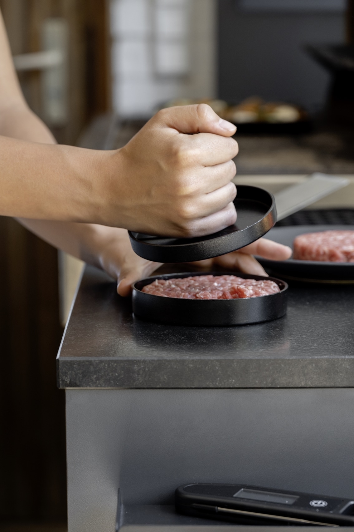 WENKO Burgerpresse »Burger-Set«, (Set, 2 St.), Hamburgerpresse & Plancha Spachtel, Grillzubehör, rostfreier Edelstahl