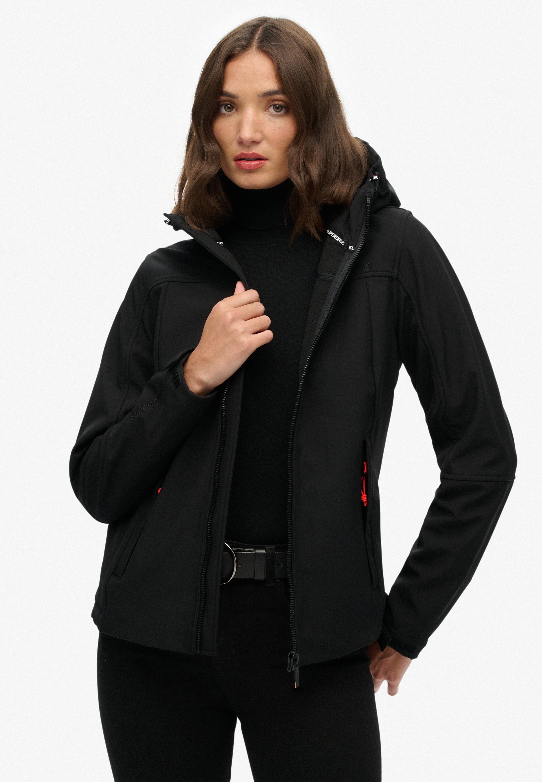 Superdry Outdoorjacke "HOODED CLASSIC TREKKER JACKET", mit Kapuze günstig online kaufen