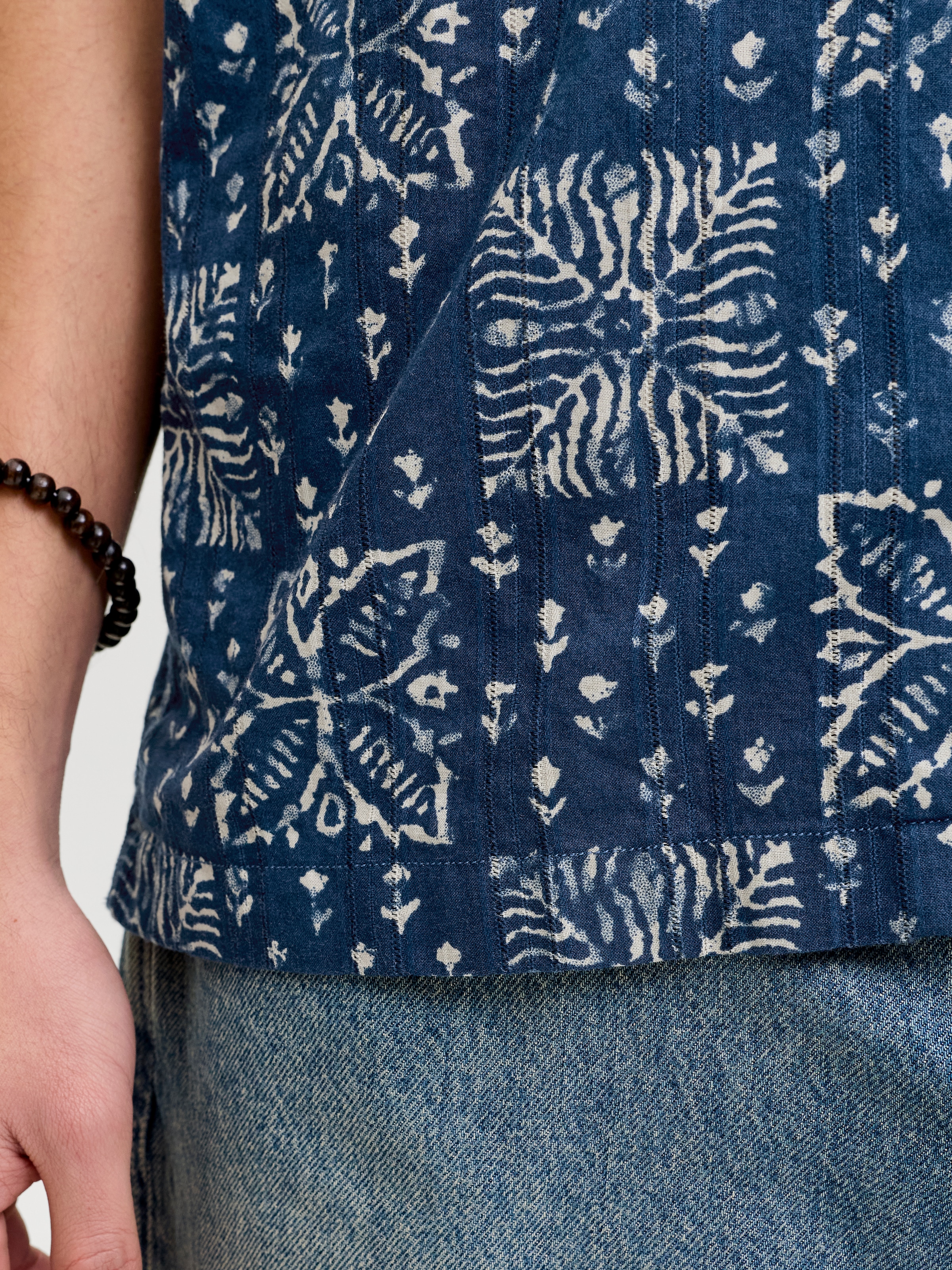 Jack & Jones Kurzarmhemd »JPRBLULYON PRINT DOBBY S/S SHIRT SN«