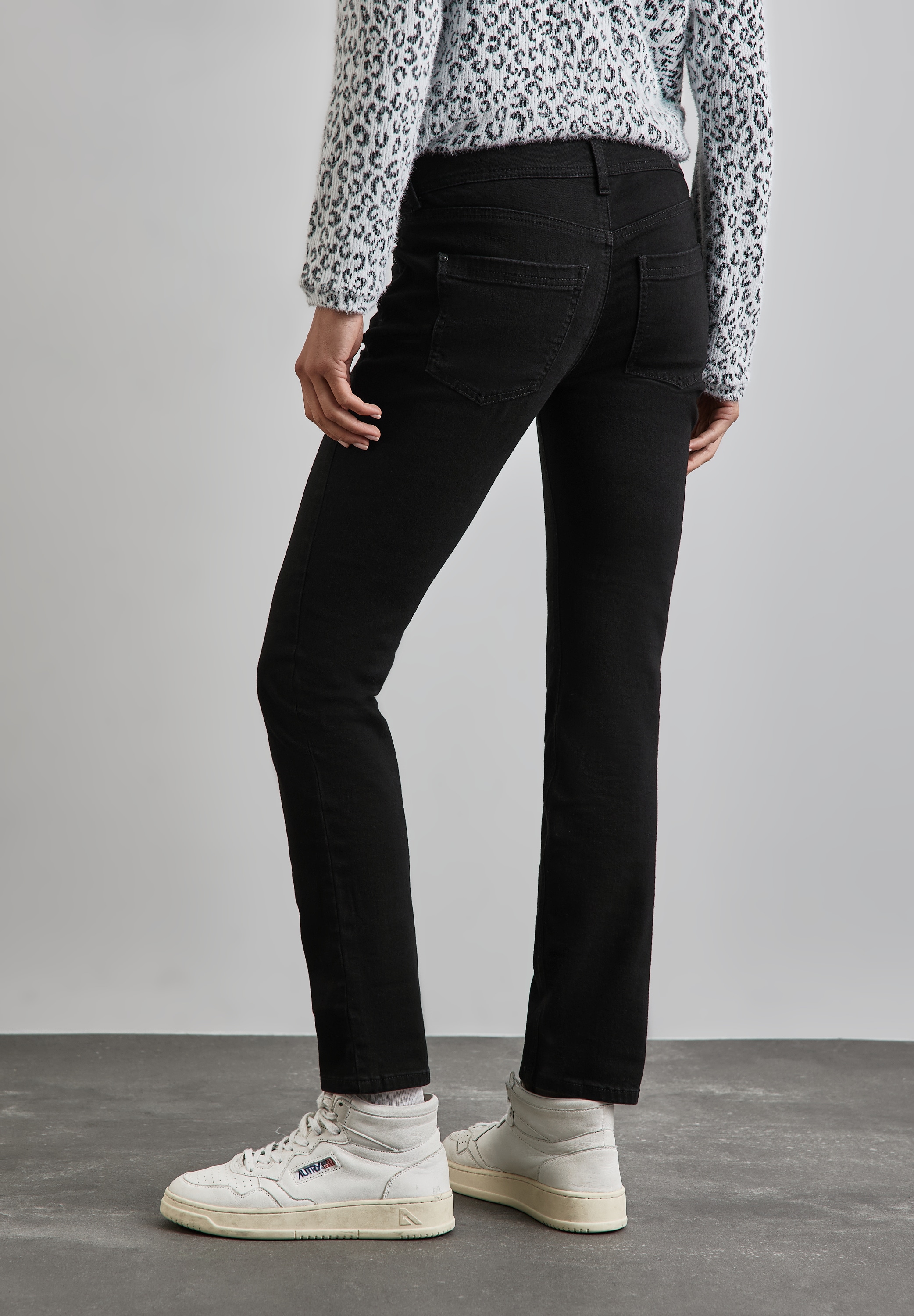 STREET ONE Comfort-fit-Jeans, Middle Waist