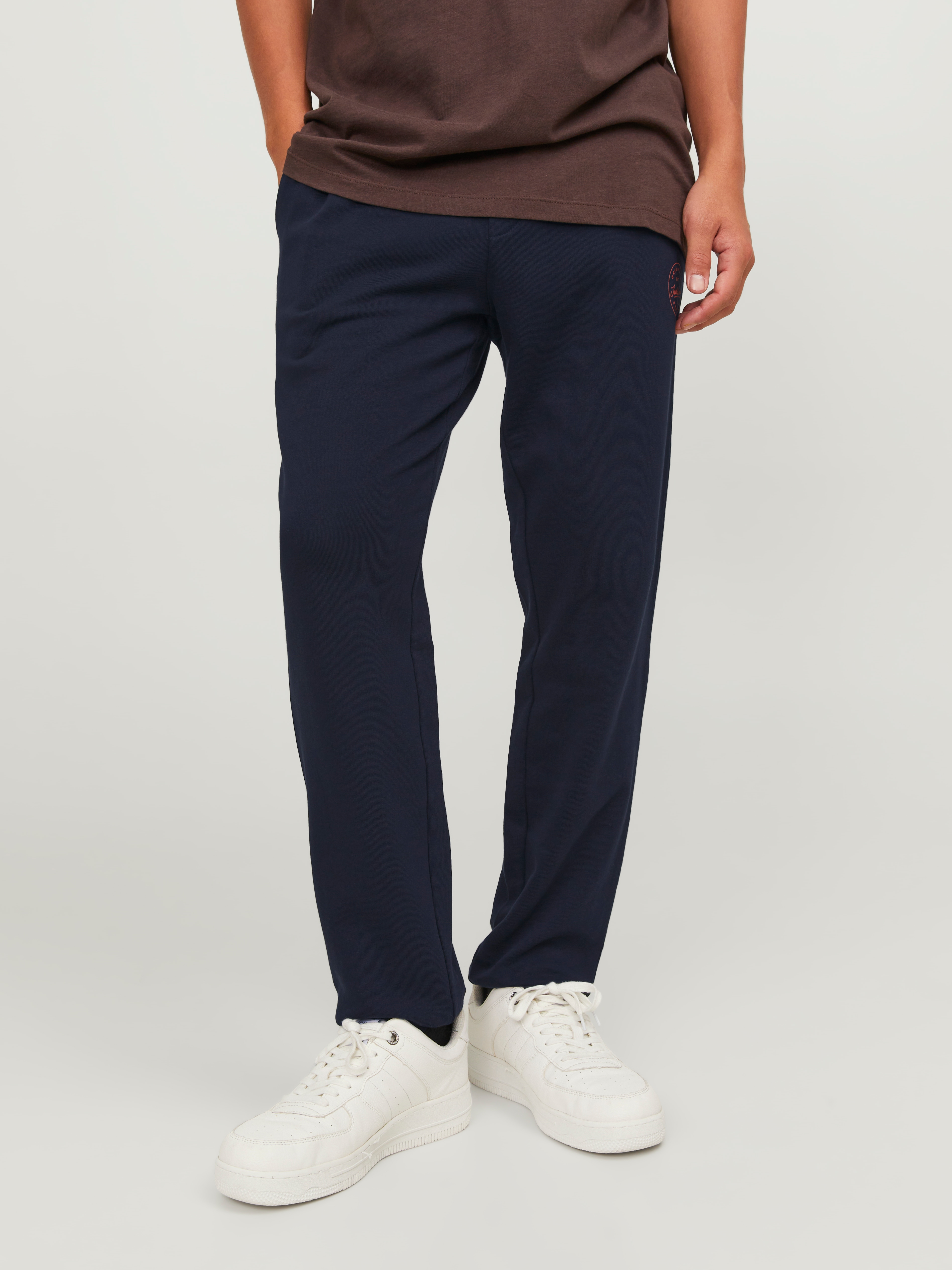 Jack & Jones Sweathose "JPSTGORDON Jogpants mit Kordelzug und bequemem Schnitt" unifarben, modisch, bequem, Baumwolle