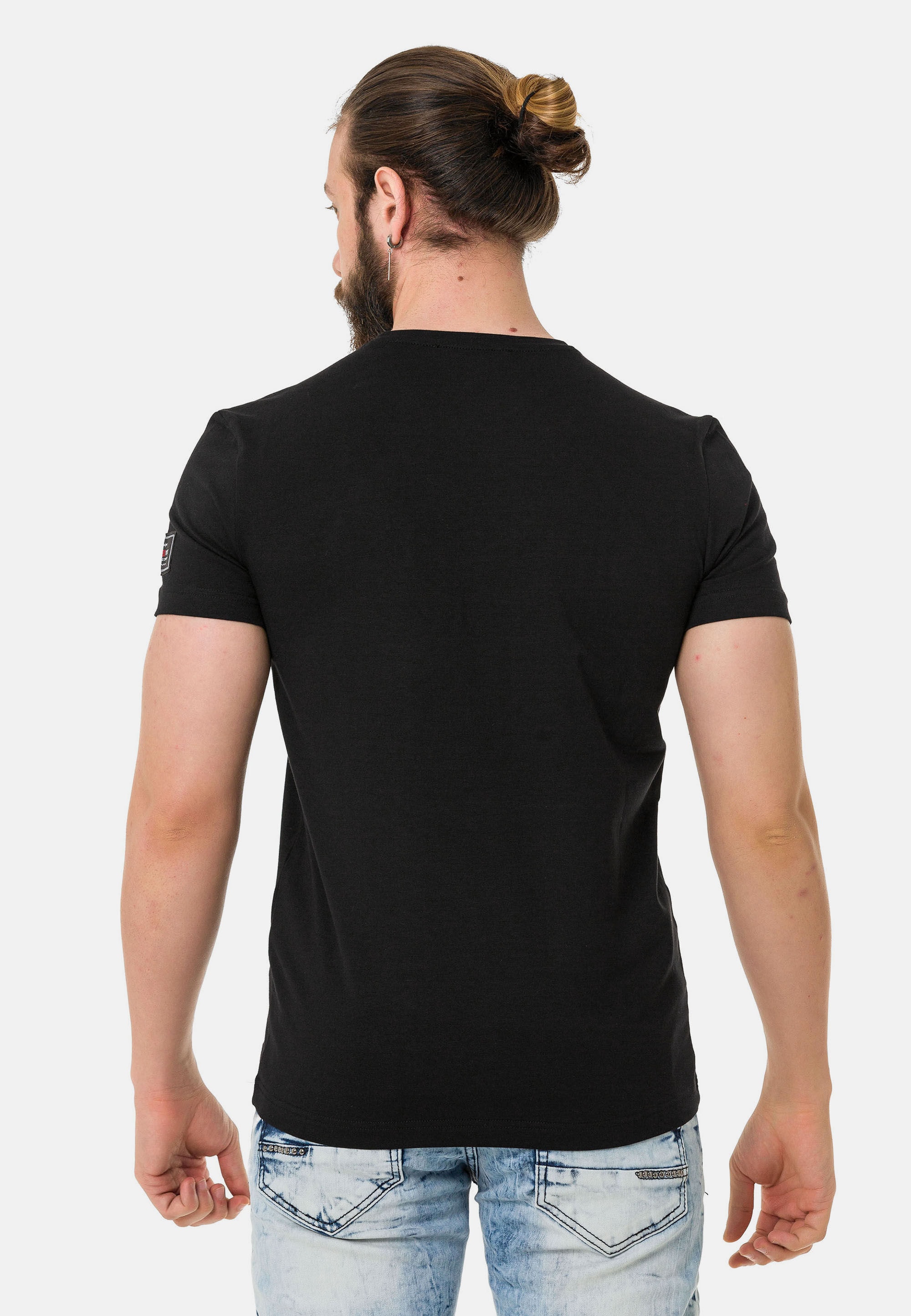 Cipo & Baxx T-Shirt »T-Shirt«, mit Rundhals-Ausschnitt