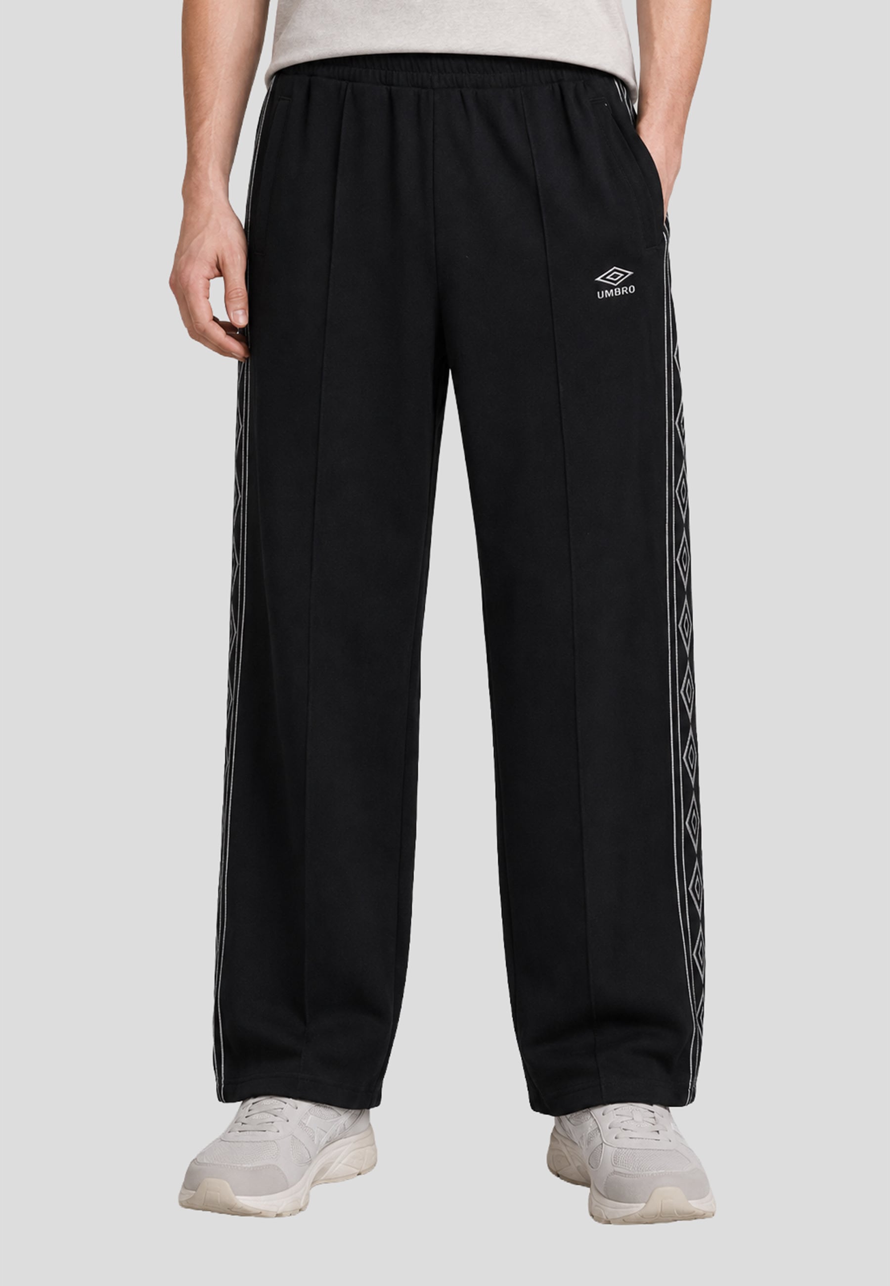 Umbro Trekkinghose »Umbro TAPED TRACK PANT«