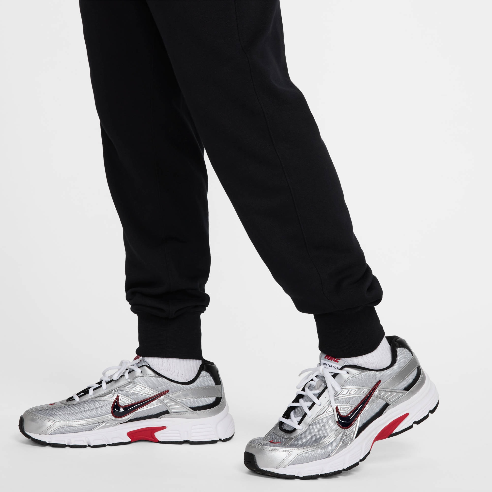 Nike Sportswear Sporthose »Nike Club Men's French Terry Joggers«  sportlicher Stil, für vielseitige sportliche Aktivitäten und Freizeit