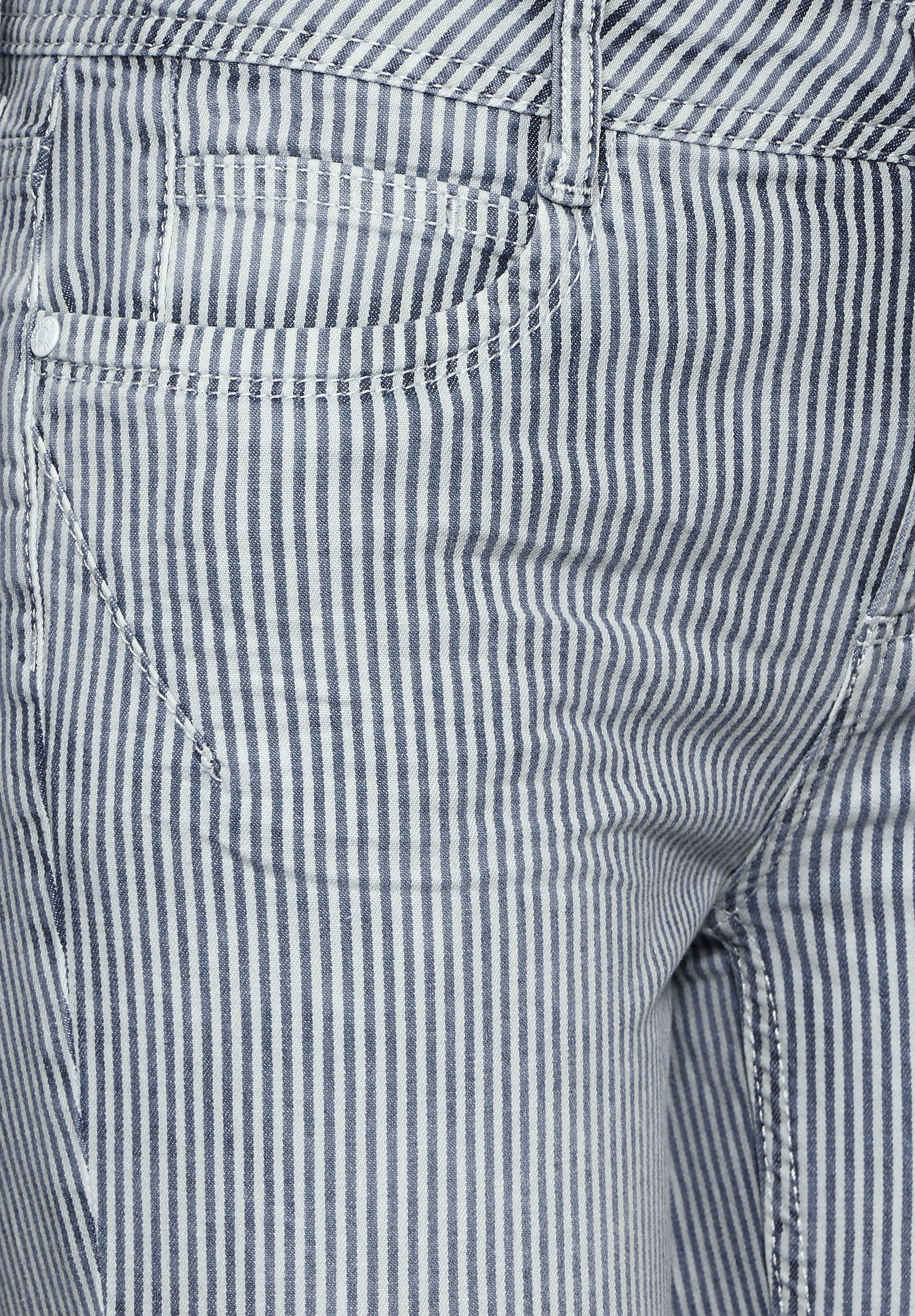 STREET ONE Gerade Jeans, Middle Waist