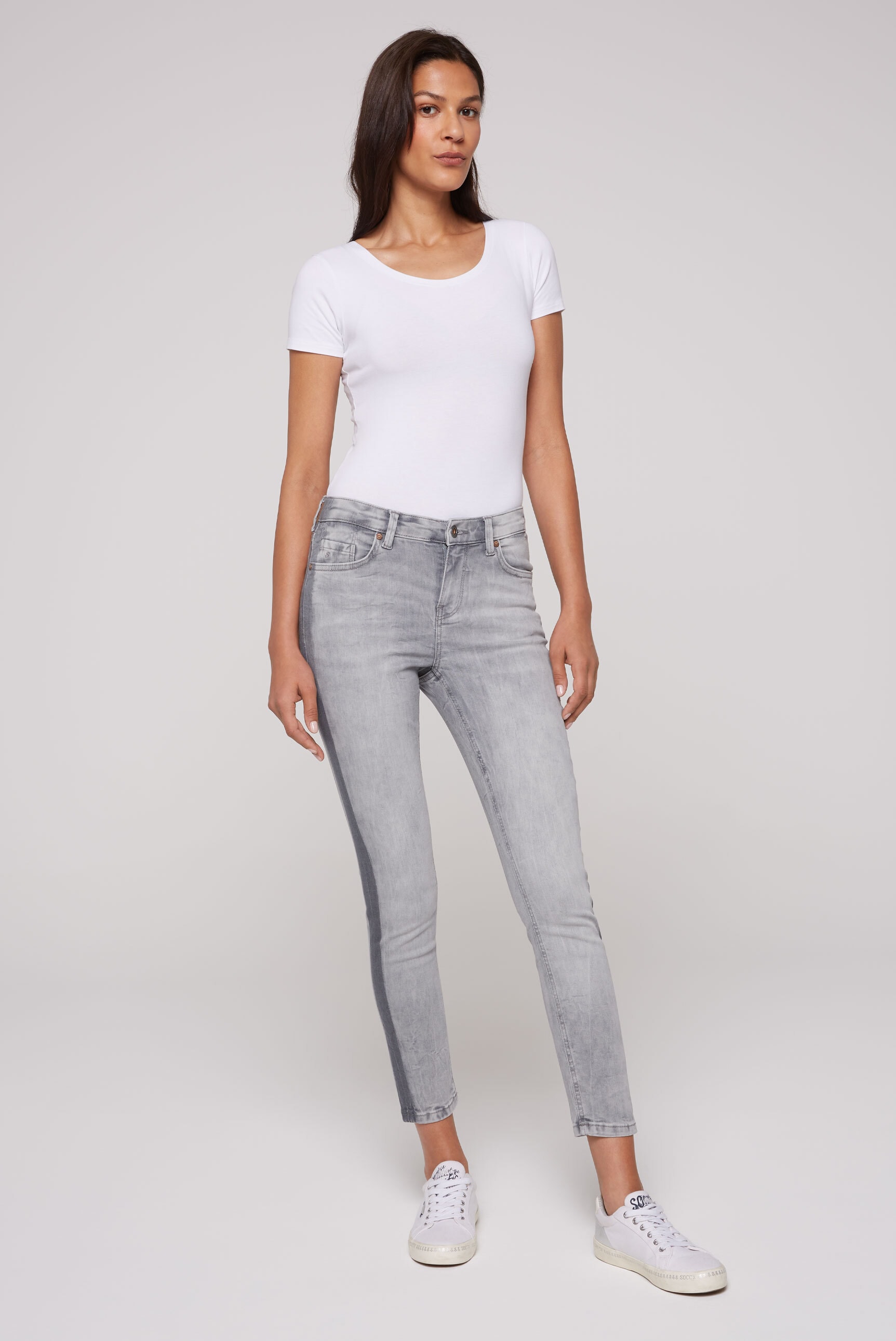 SOCCX Slim-fit-Jeans, mit verkürztem Bein