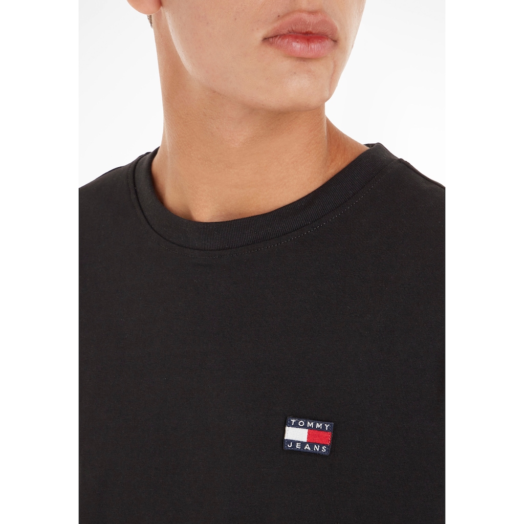 Tommy Jeans T-Shirt »TJM CLSC TOMMY XS BADGE TEE«, mit Rundhalsausschnitt