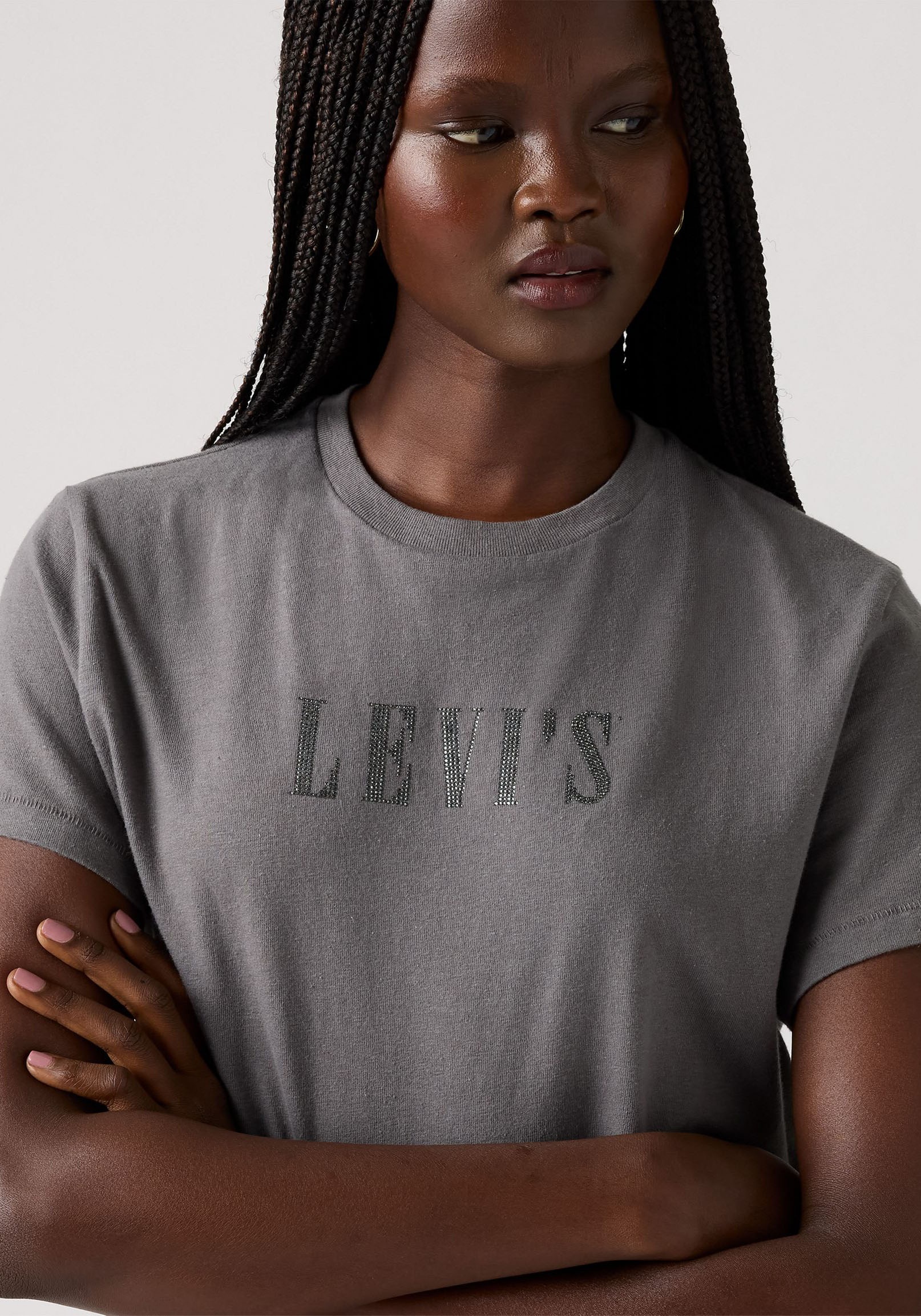 Levi's® T-Shirt »GRAPHIC CLASSIC T«, Glitzerne Applikation