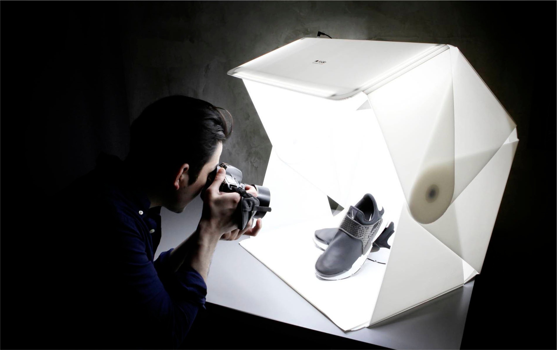 Orangemonkie Falthintergrund »FOLDIO3«, KOSTENLOSE Foldio-App, Triple-LED-Lichtstreifen