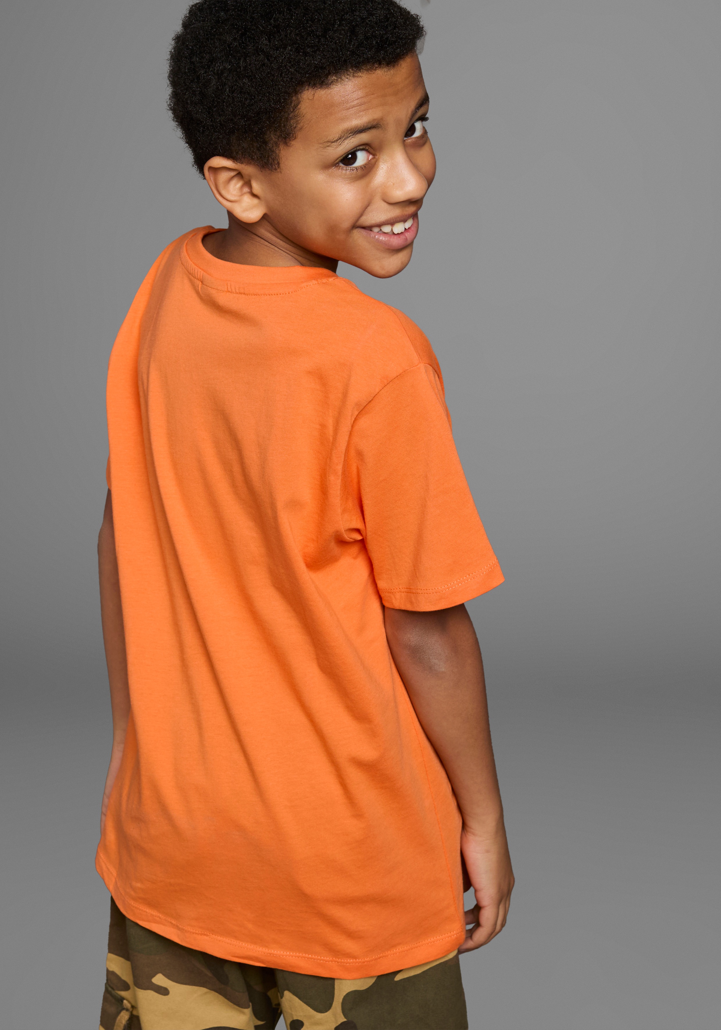 Thumbnail - KIDSWORLD T-Shirt "Mit coolem Druck: NEXT LEVEL" Kurzarm, Basic-Schnitt, mit trendigen Statements und Sprüchen