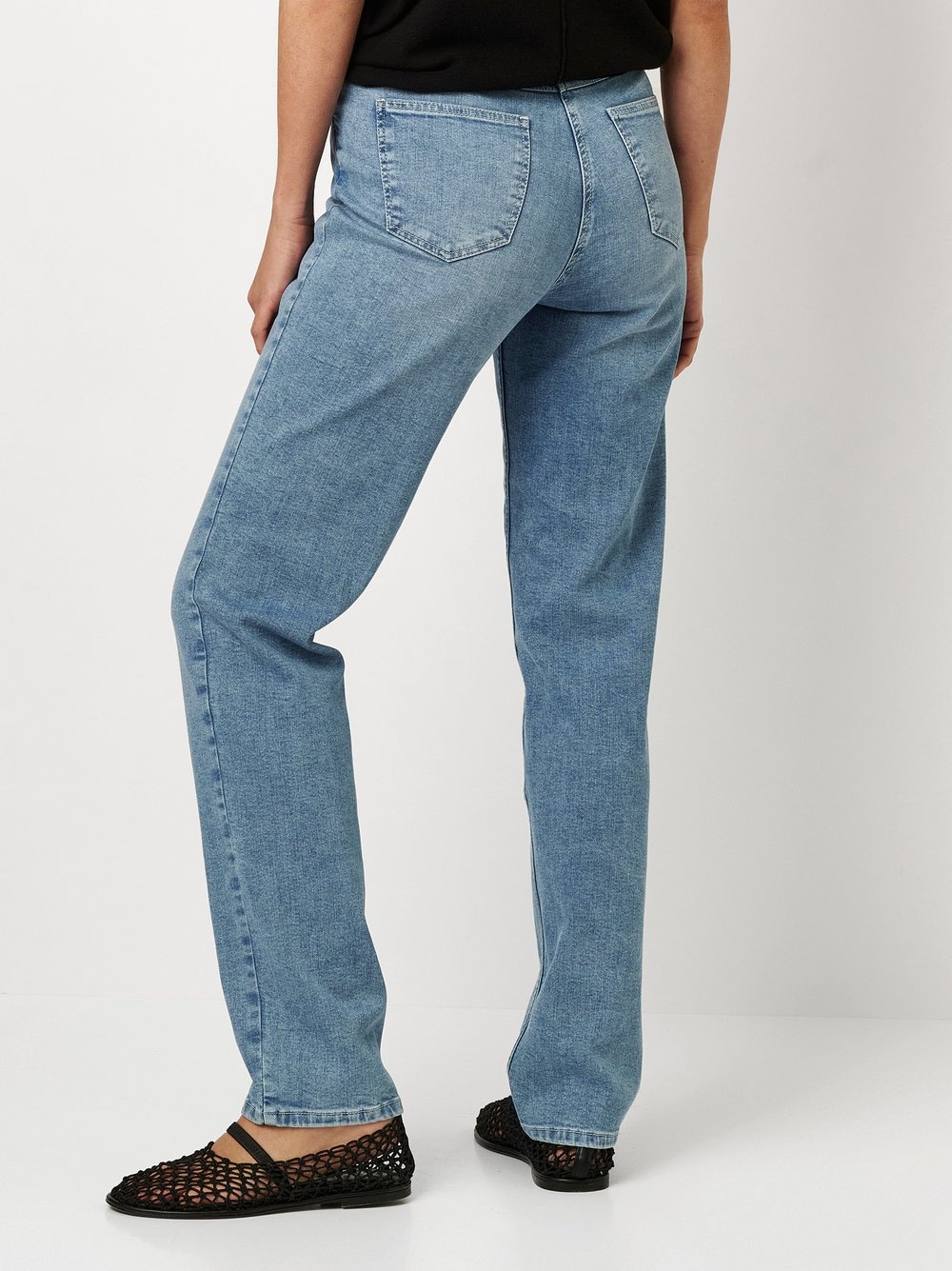 TONI Straight-Jeans »Perfect Shape«, mit Taschen