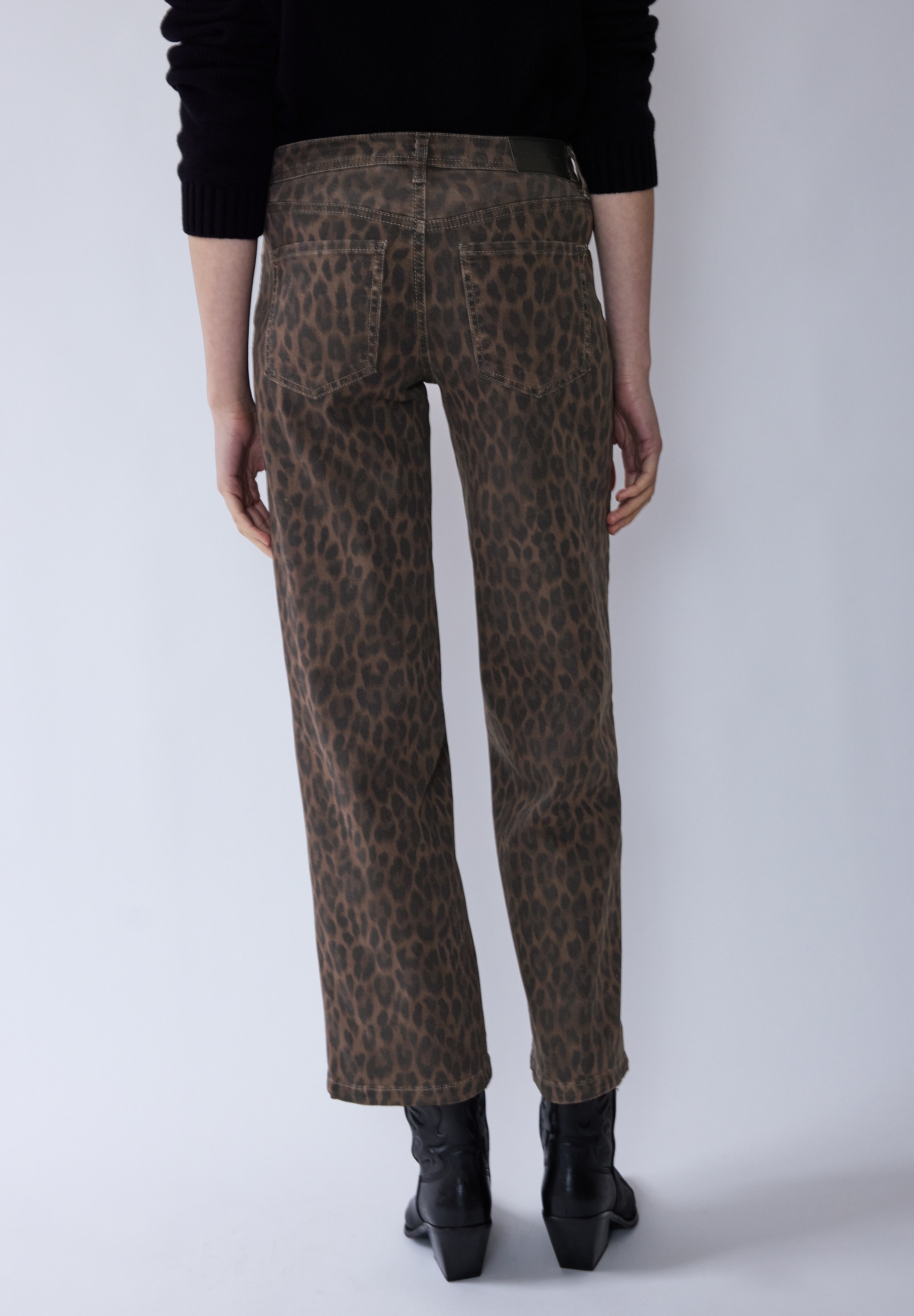 STREET ONE STUDIO Weite Jeans aus Baumwolle mit Stretchanteil