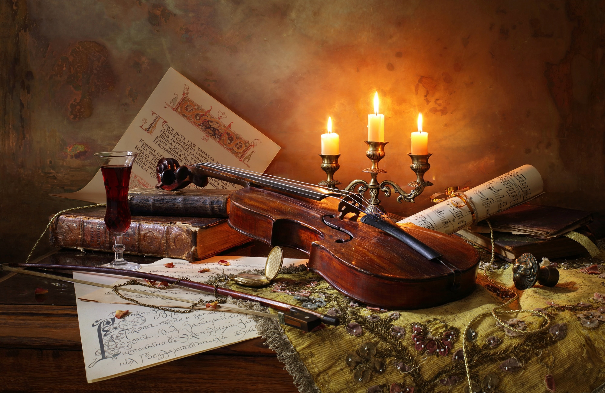 Papermoon Fototapete "Photo-Art ANDREY MOROZOV, STILLLEBEN MIT VIOLINE UND KERZEN"