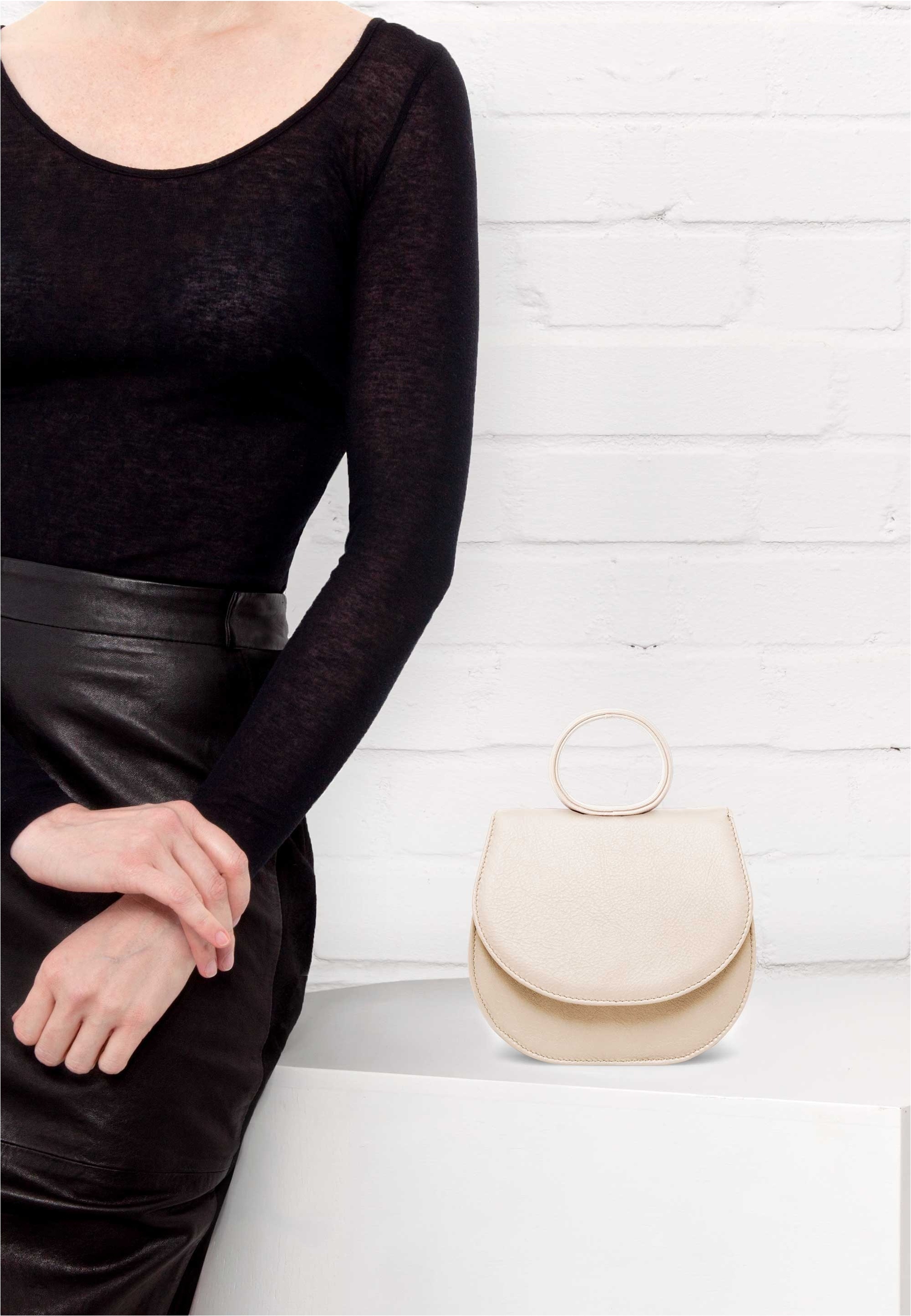 GRETCHEN Schultertasche »Ebony Mini Loop Bag«, aus italienischem Kalbsleder