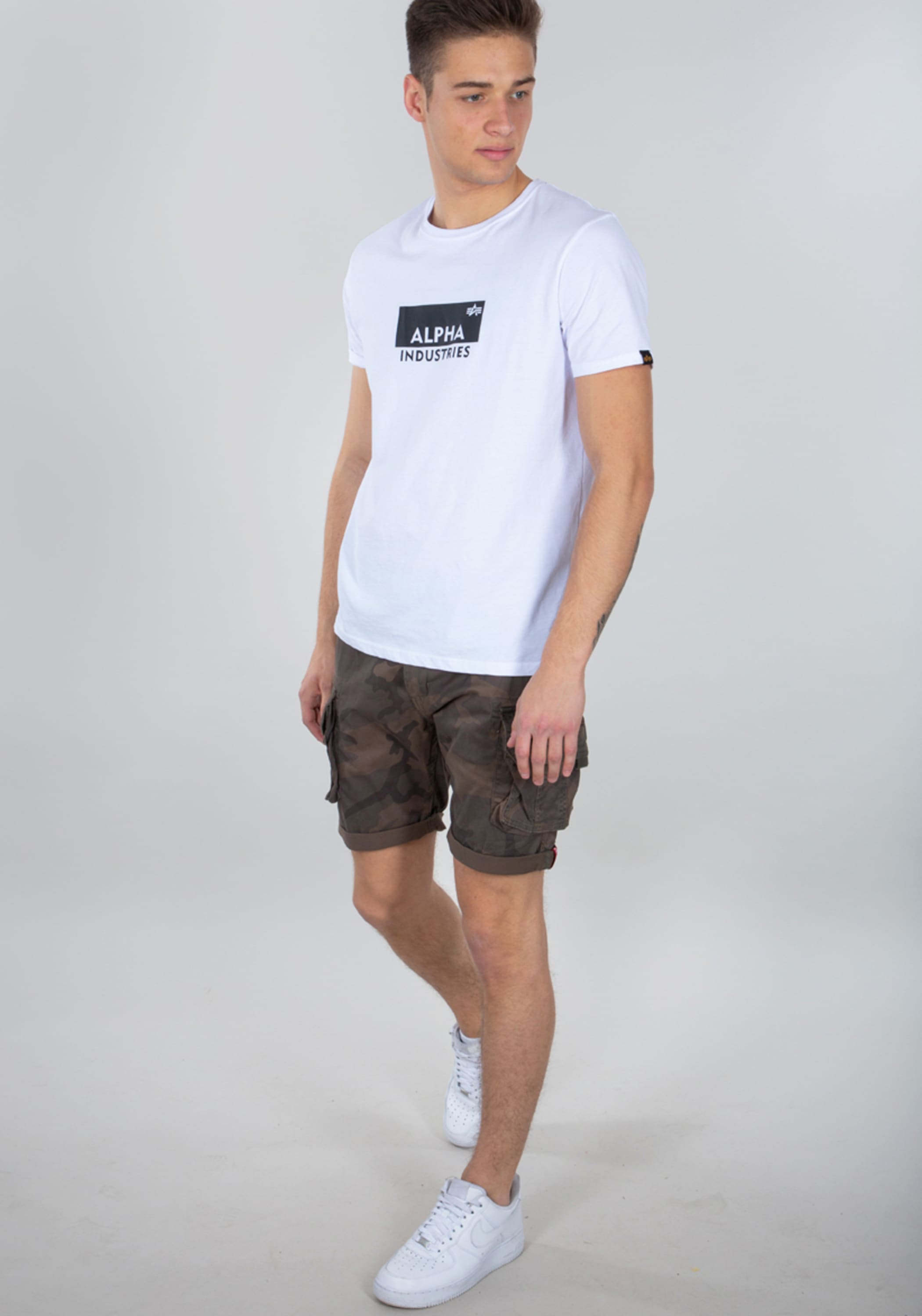 Alpha Industries Shorts »Crew Short Camo kurze Hose«