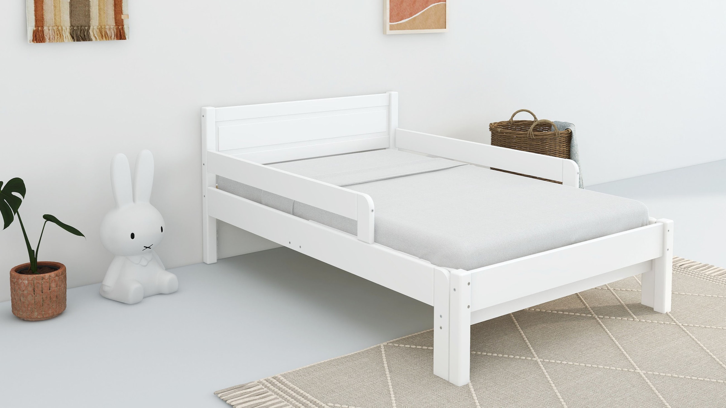 OTTO home Kinderbett »Hero, Massivholzbett, ausziehbar von 140 bis 200 cm, FSC®« 90cm Breite, 140-200cm Liegefläche,  massive Kiefer, mit Lattenrost, zeitlose Optik,  Rausfallschutz