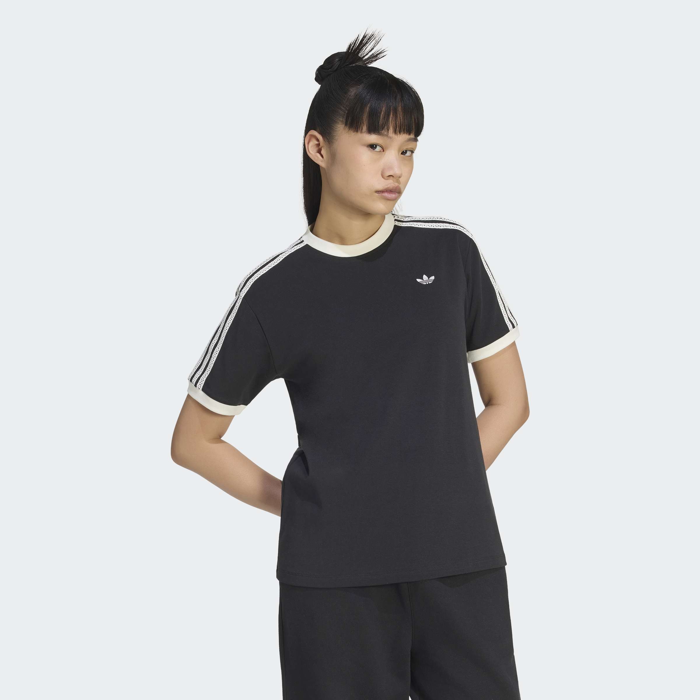adidas Originals T-Shirt "ADIDAS ORIGINALS SUMMER GLOW ADVANCED 3-STREIFEN" mit sportlichem Stil, Rundhalsausschnitt, in normaler Länge