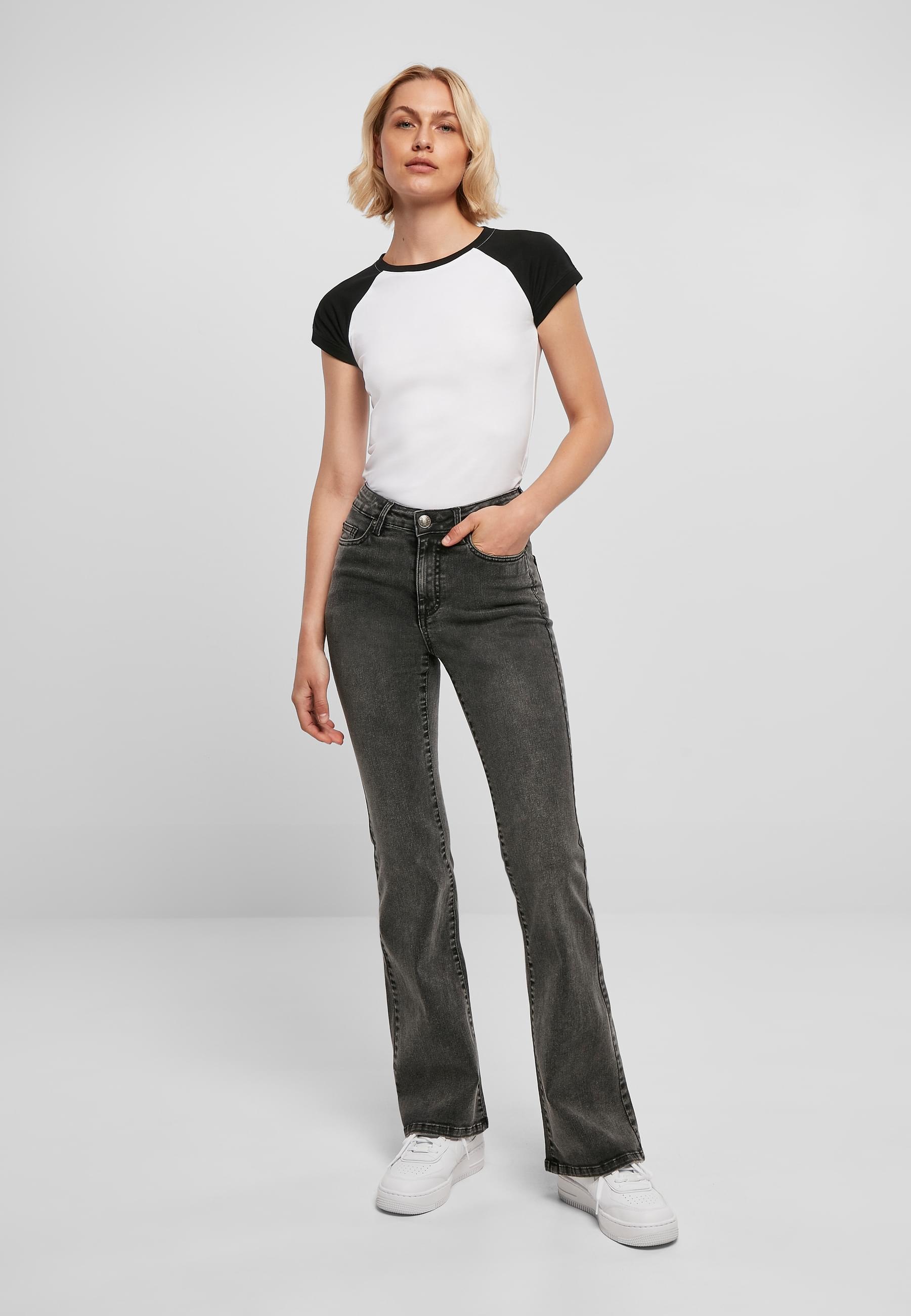 URBAN CLASSICS Bequeme Jeans »Urban Classics Damen Ladies High Waist Flared Denim Pants«, (1 tlg.)