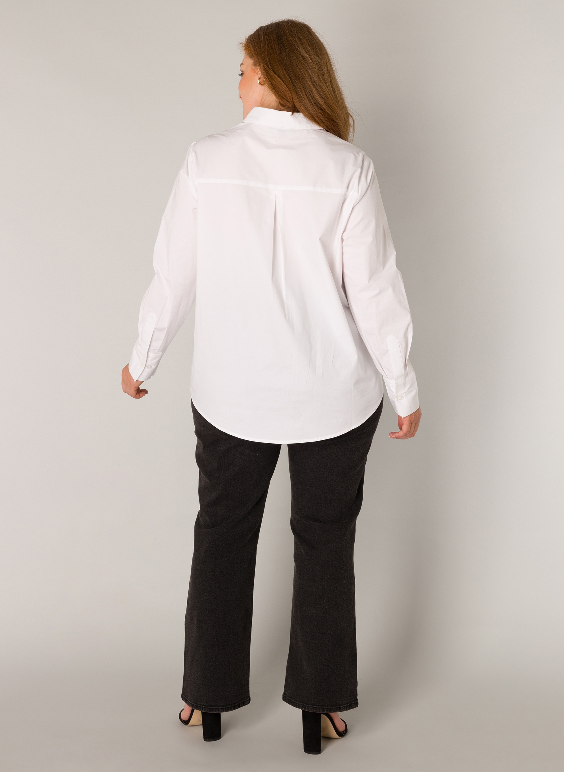Base Level Curvy Hemdbluse, in großen Größen