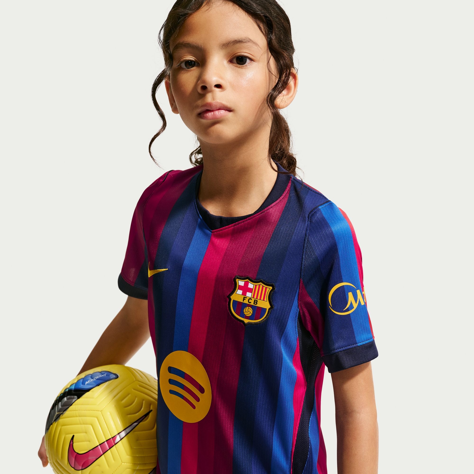 Nike Fußballtrikot »FCB Y NK DF JSY SS STAD HM« mit Rundhalsausschnitt, Kurzarm, aus Polyester