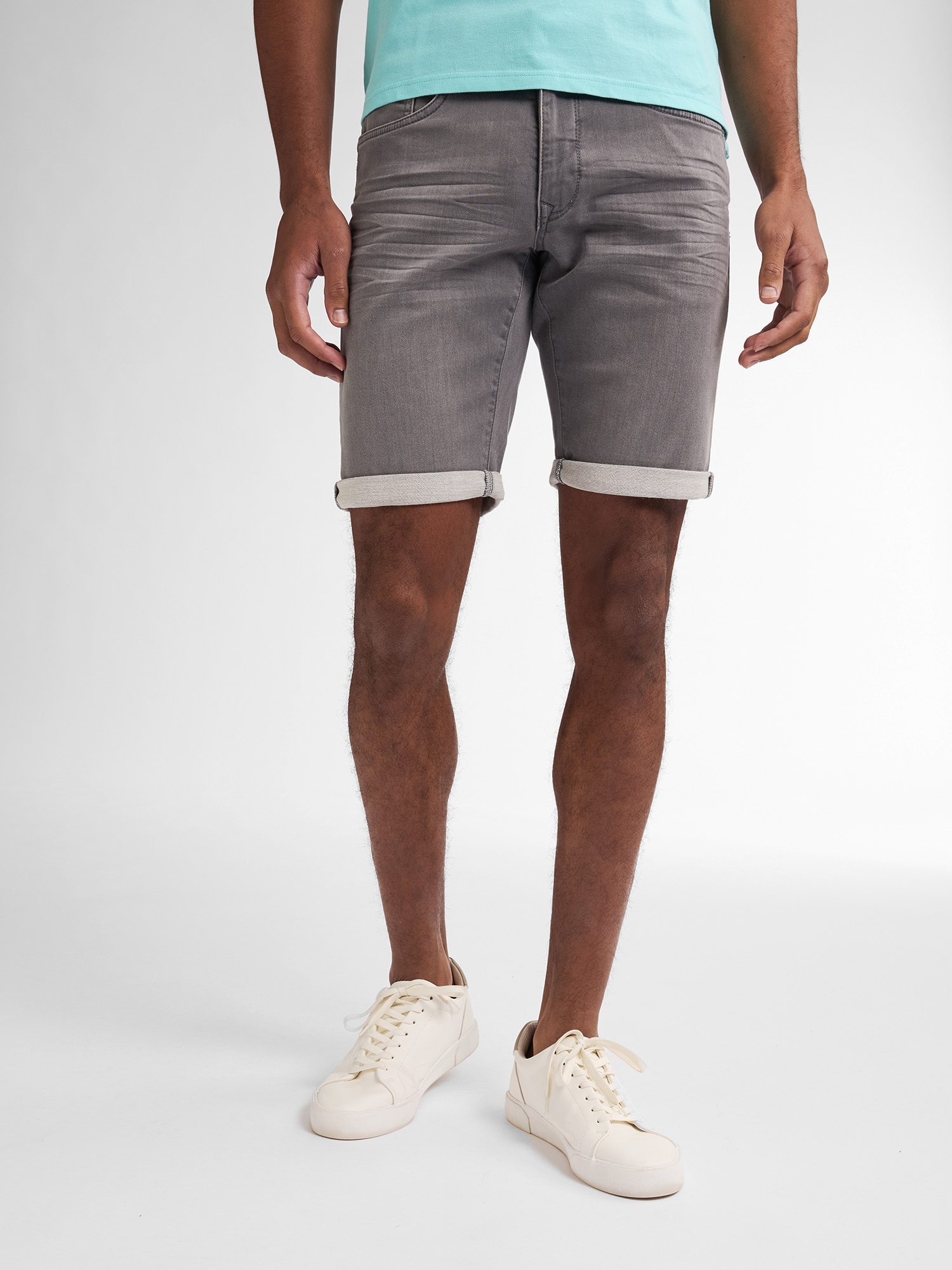 Petrol Industries Jeansshorts, Sommerhose im Five-Pocket Style günstig online kaufen